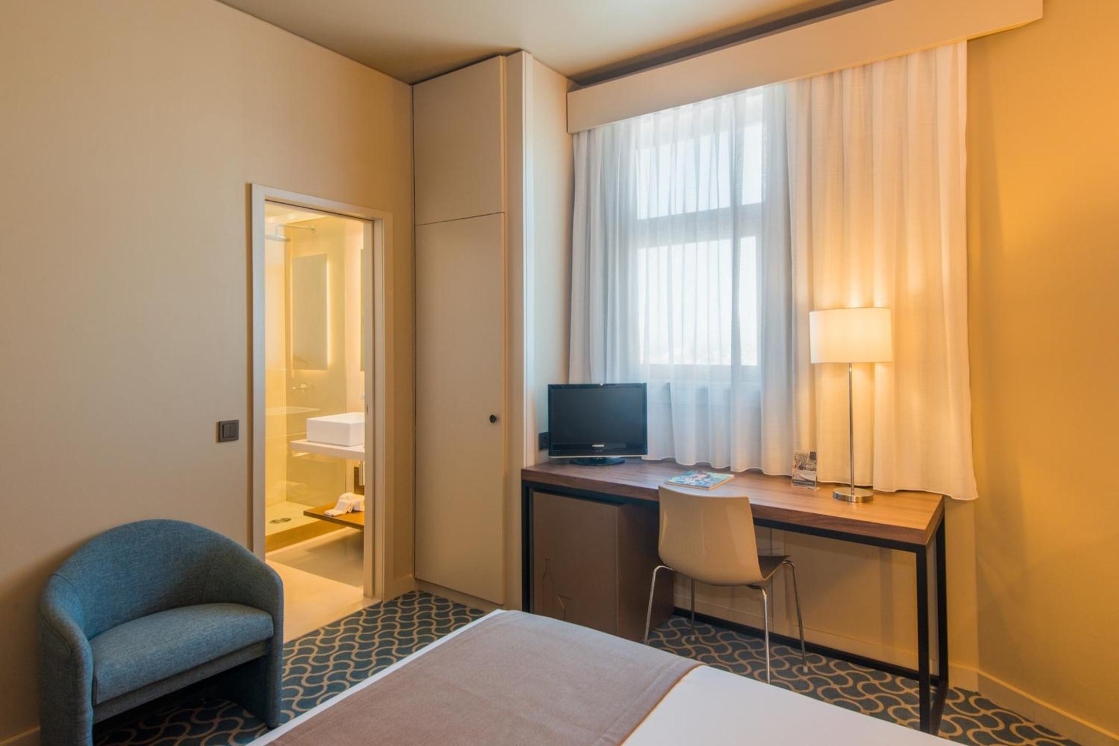 Comfort Double Room - Photo 4
