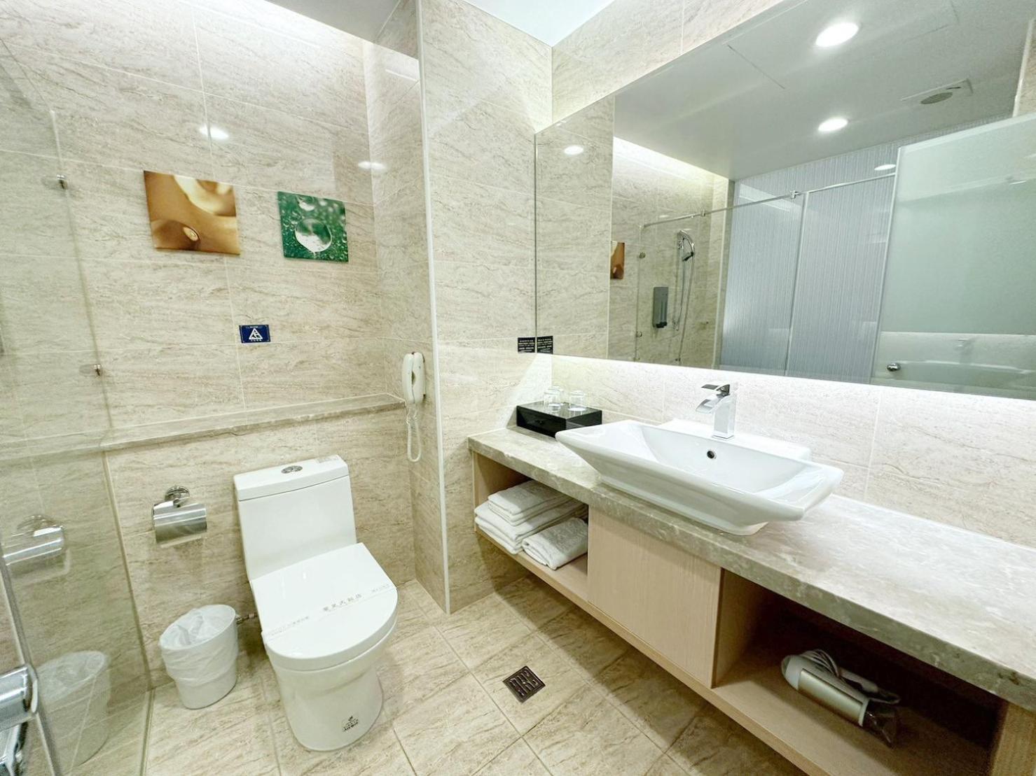 Standard Triple Room photo 3