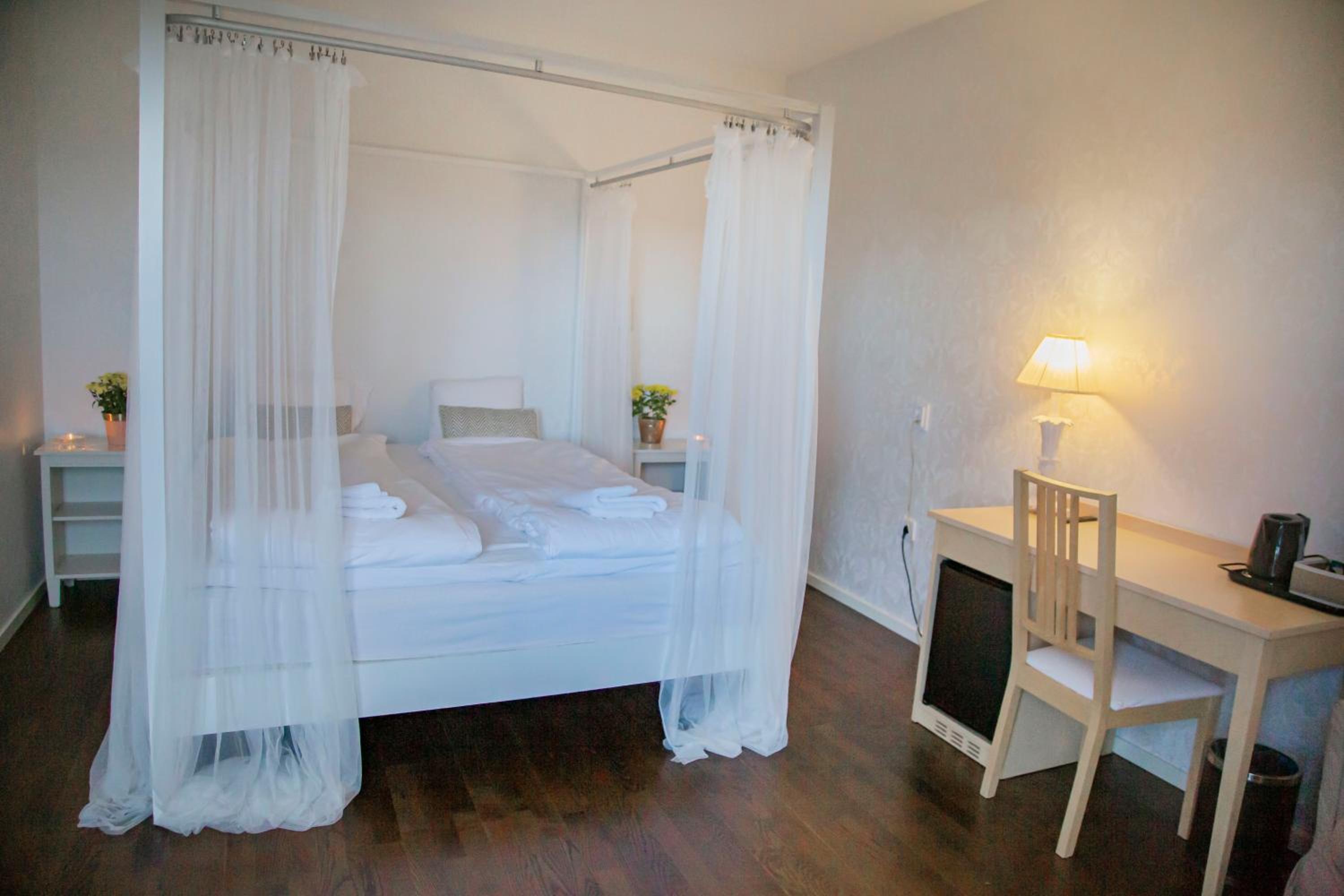 Mini Suite - Photo 9