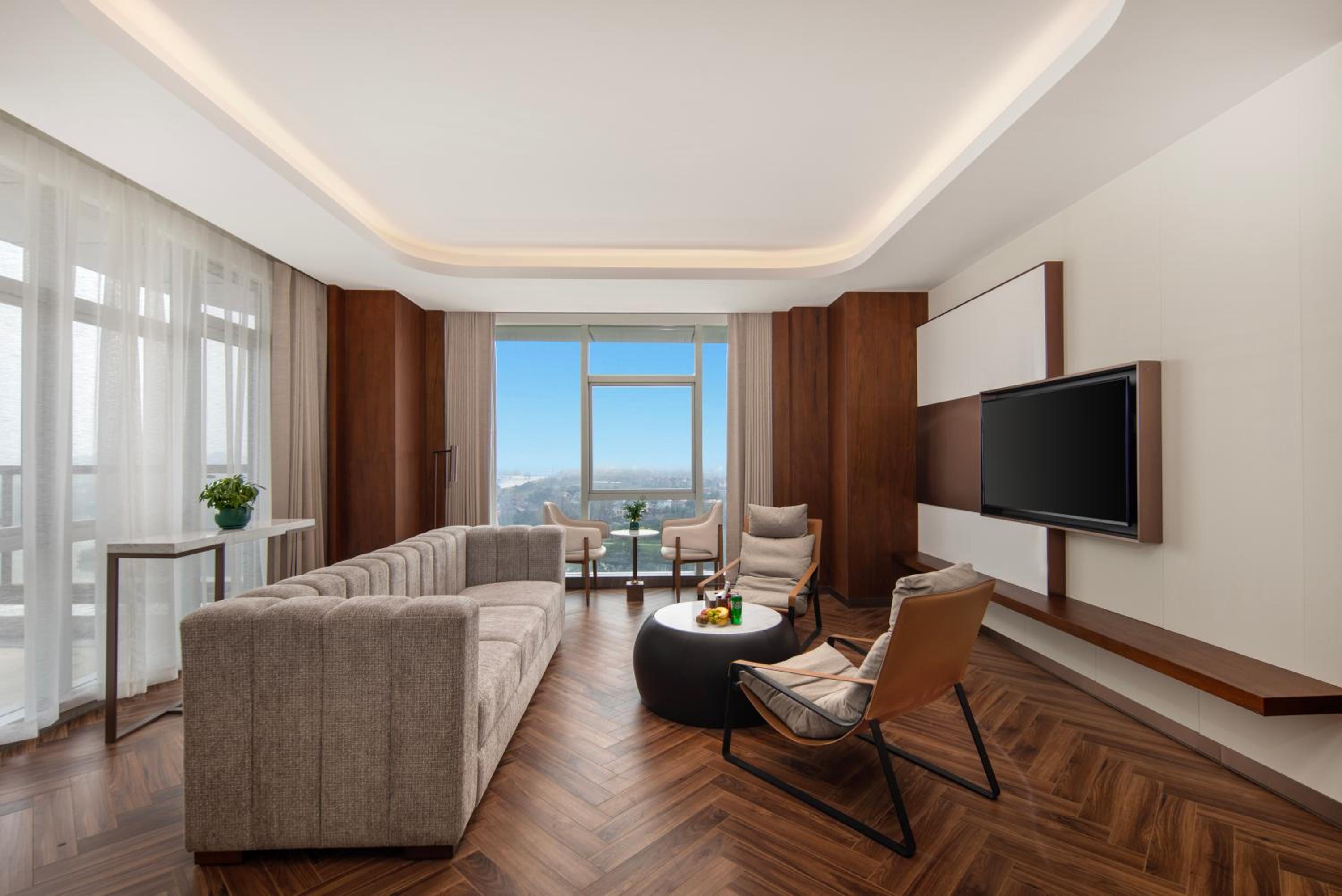 Executive Suite photo 3