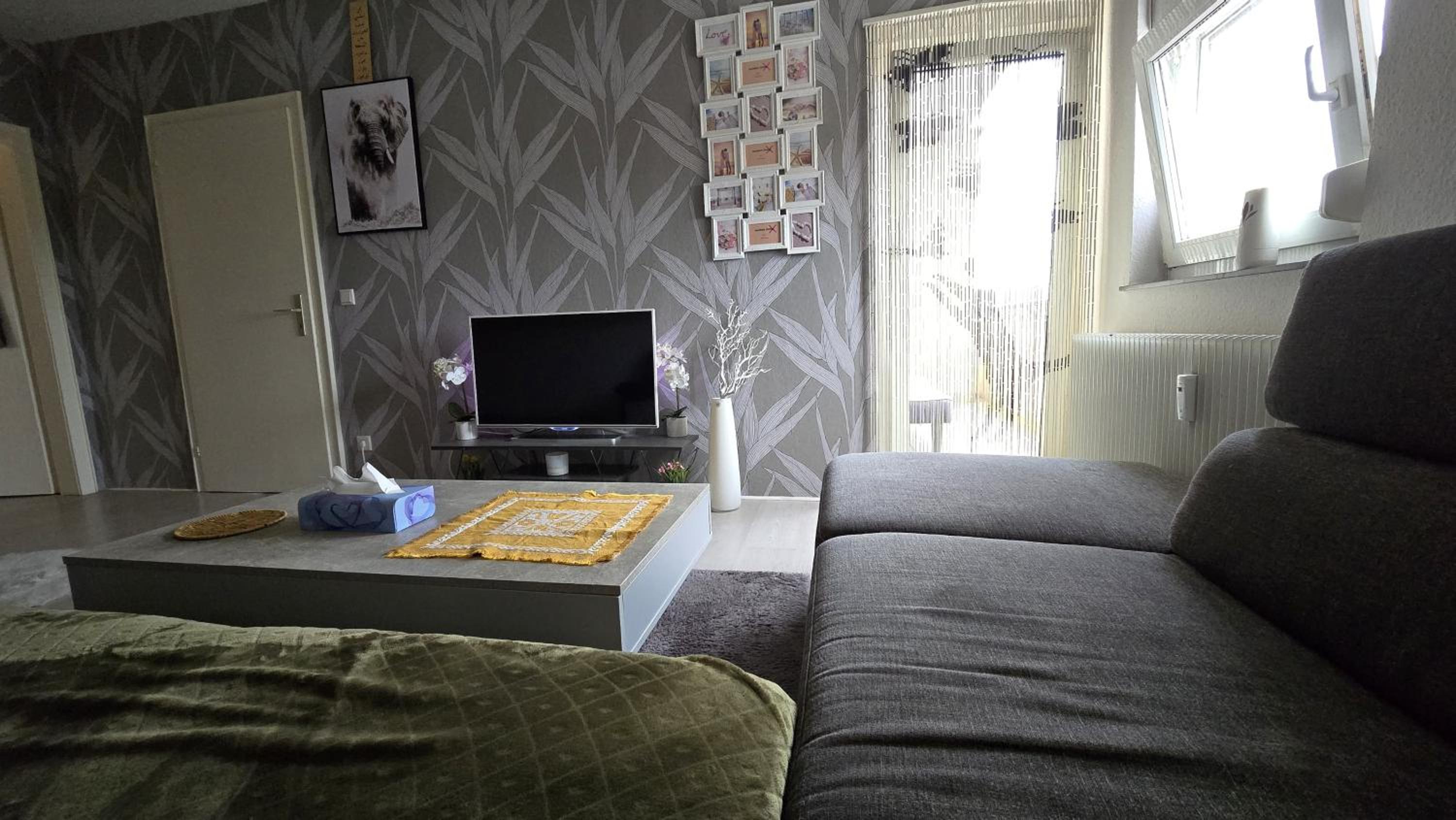 One-Bedroom Apartment photo 2