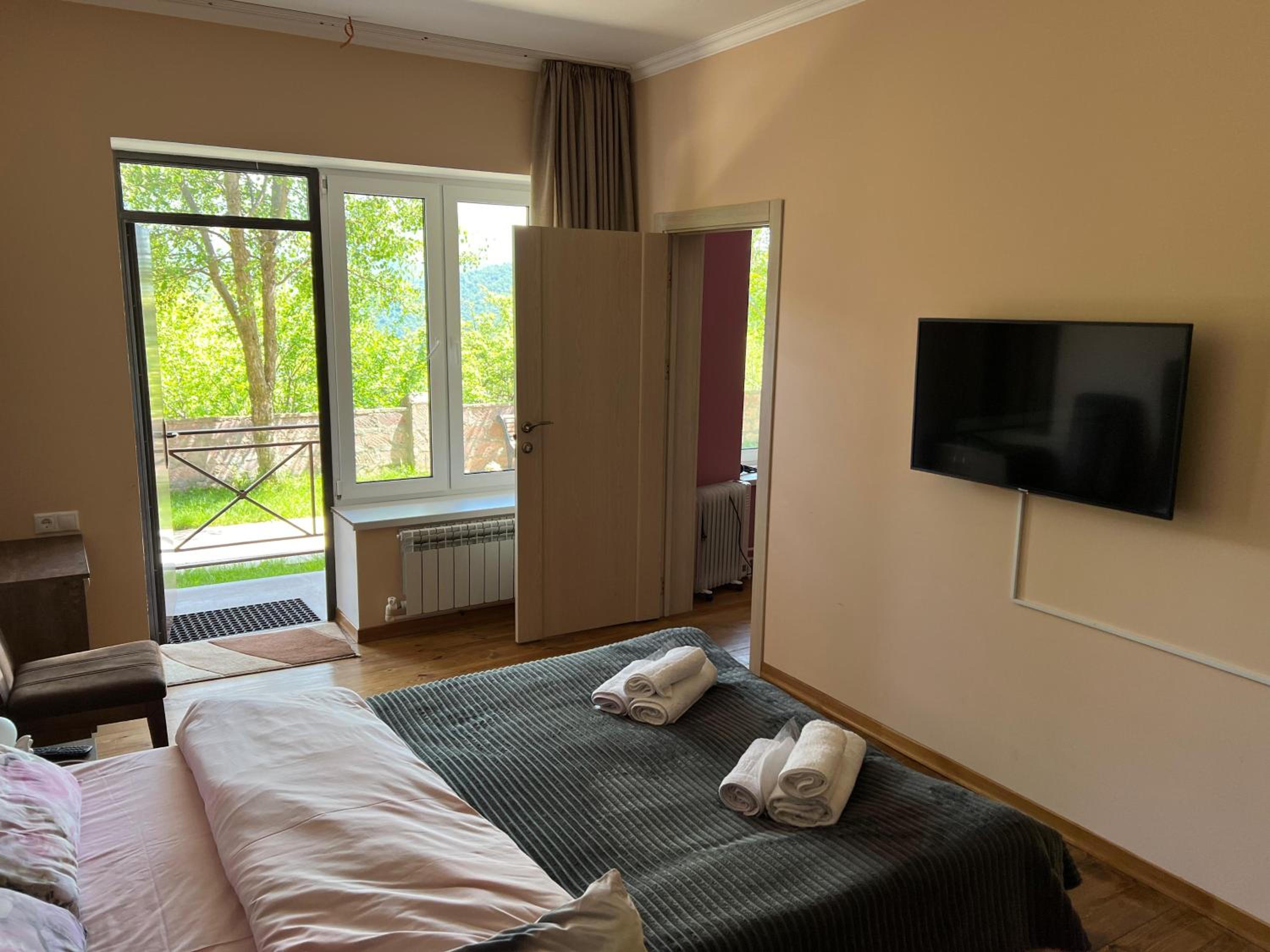 Classic Quadruple Room
