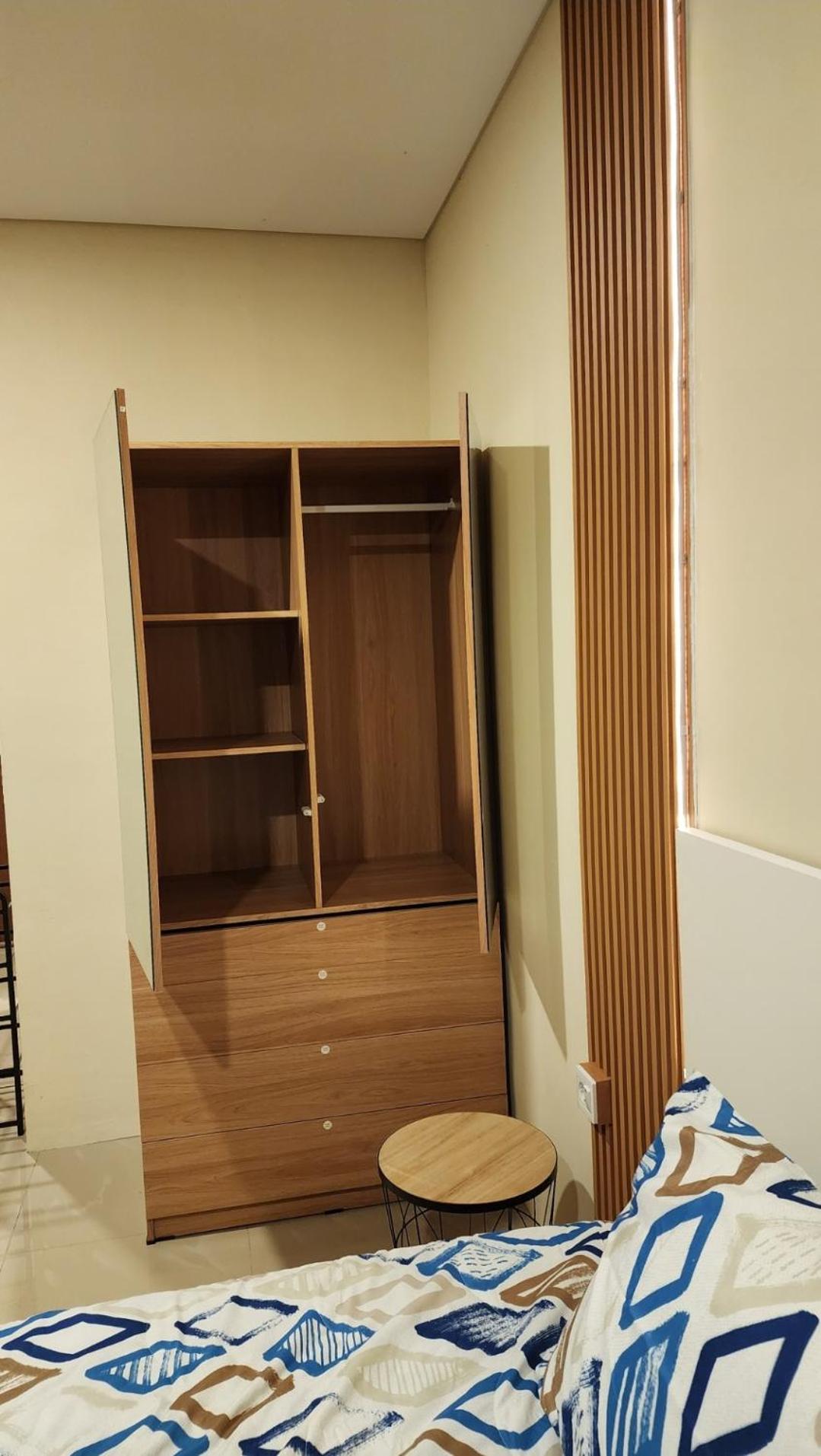 One-Bedroom Apartment photo 3