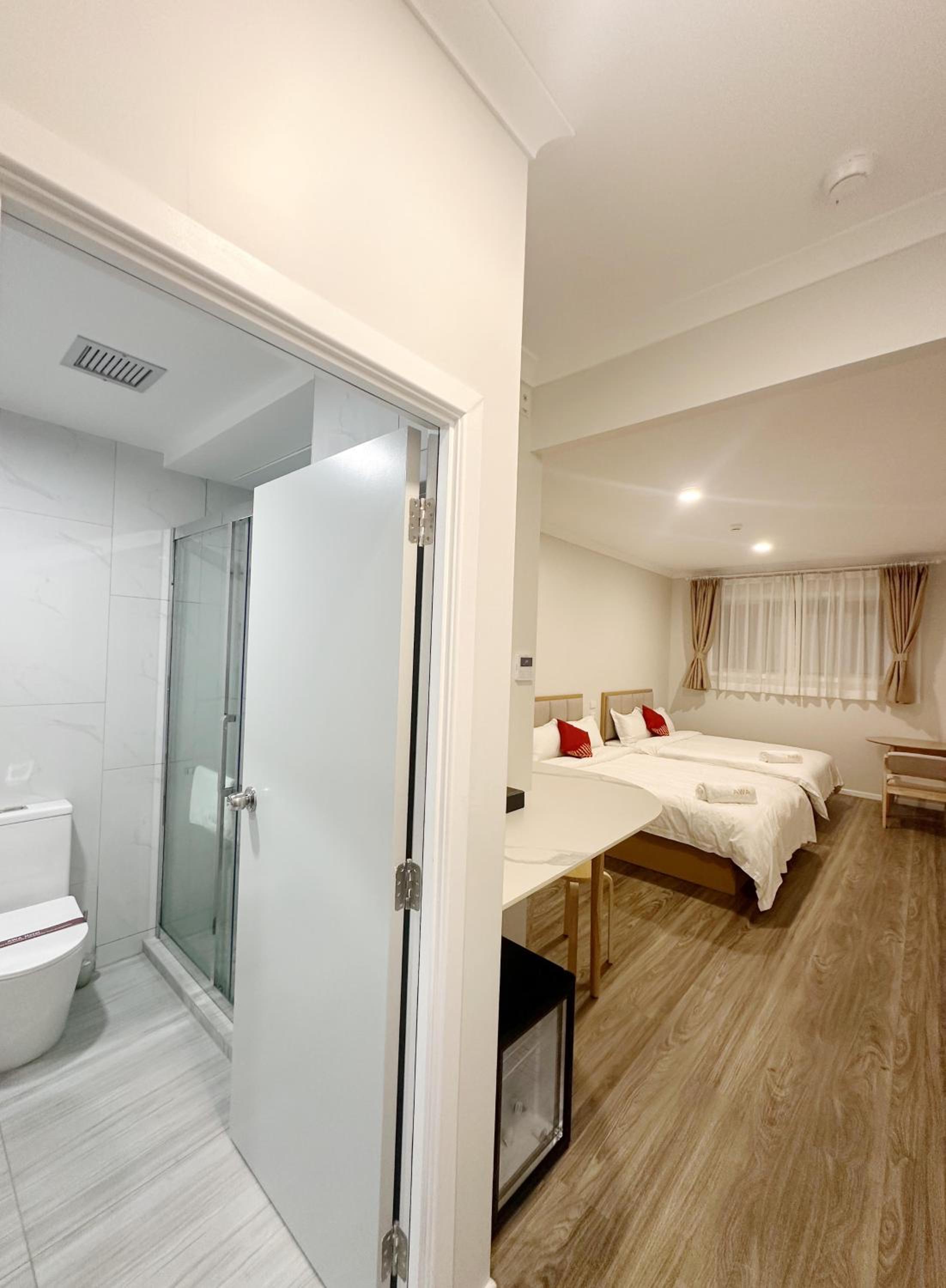 Superior Double Room with Two Double Beds - Photo 1