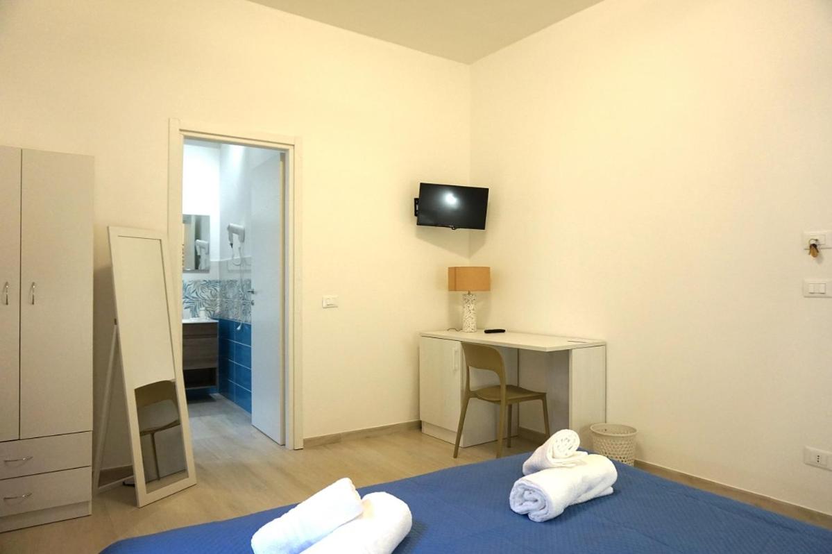 Standard Double Room photo 2