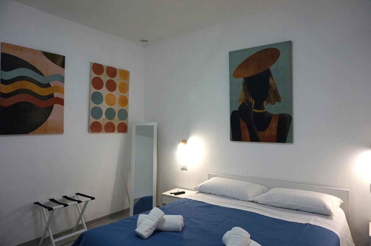 Standard Double Room photo 3