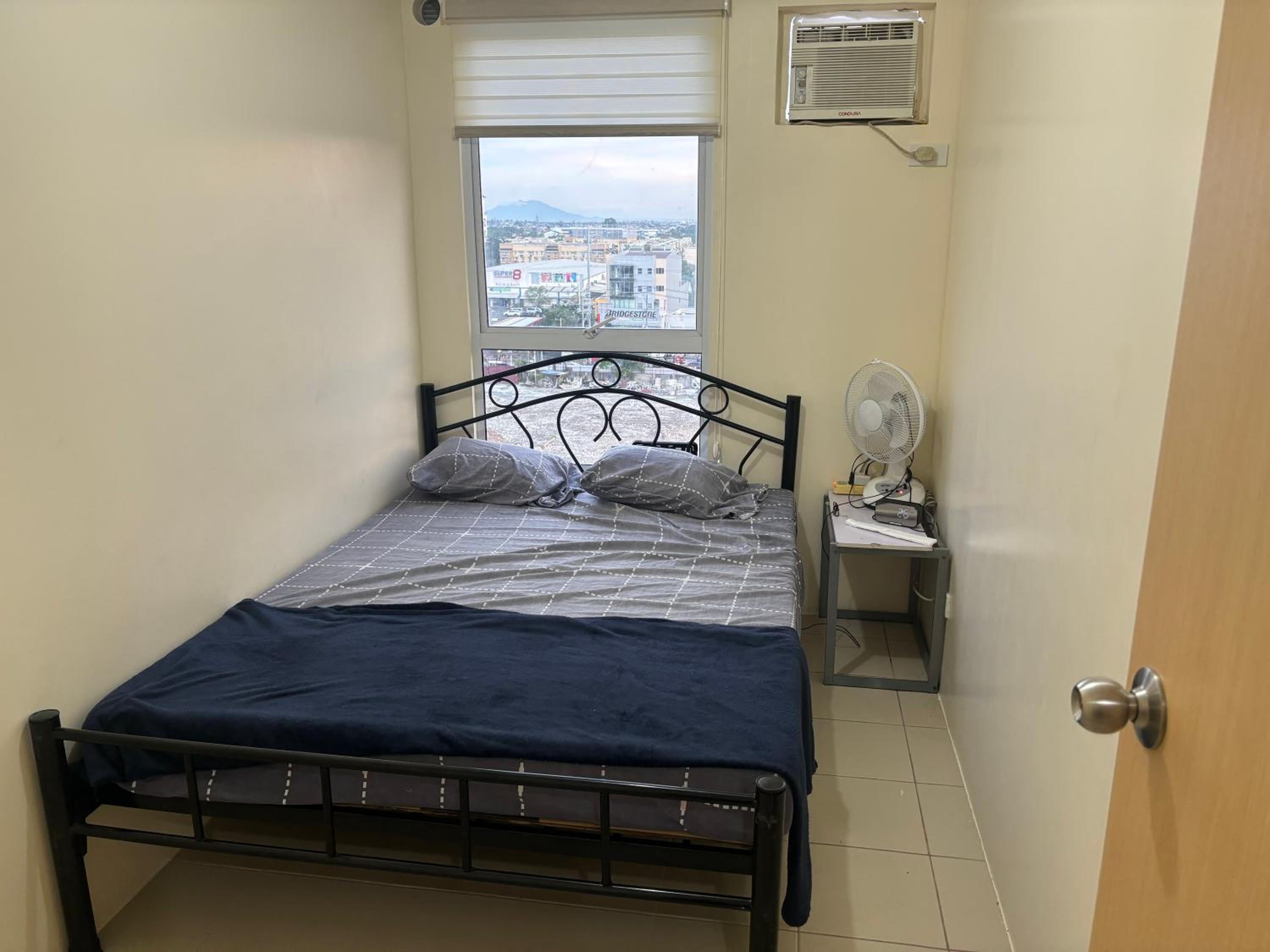 Deluxe Double or Twin Room with City View