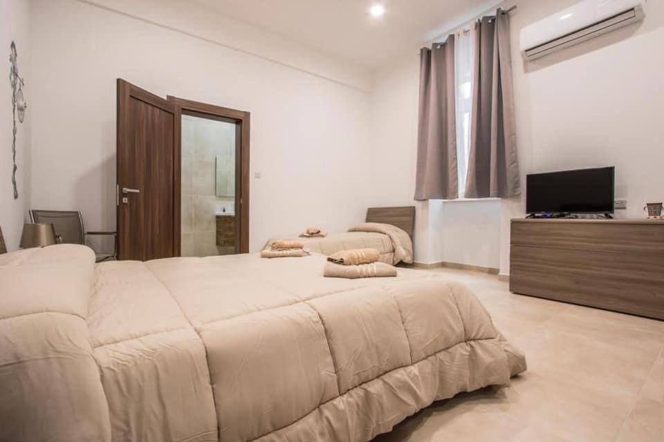 Double Or Twin Room photo 1