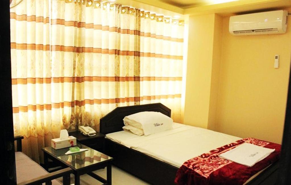 Deluxe Single Room