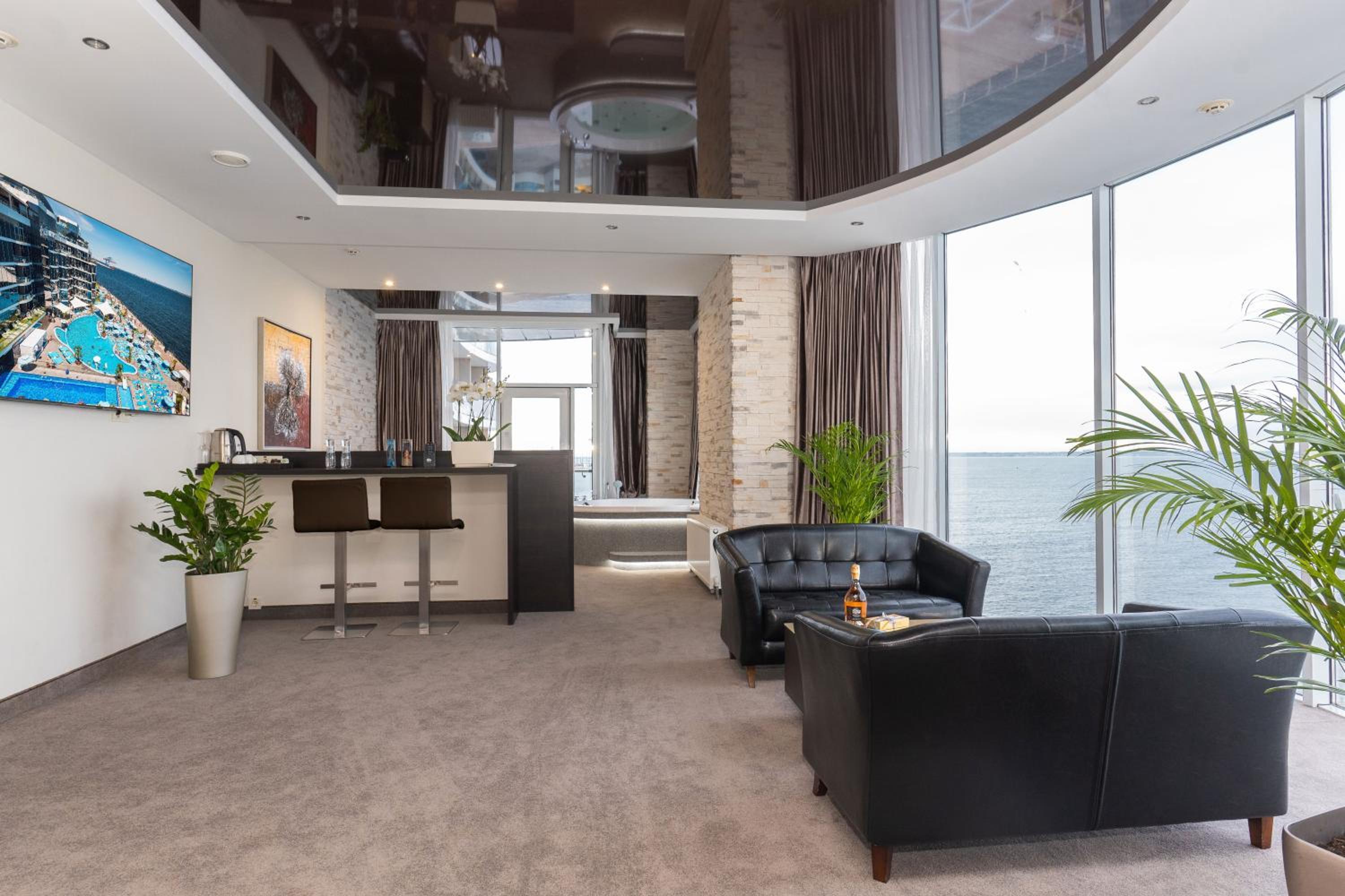 Presidential Suite, Panoramic Sea View