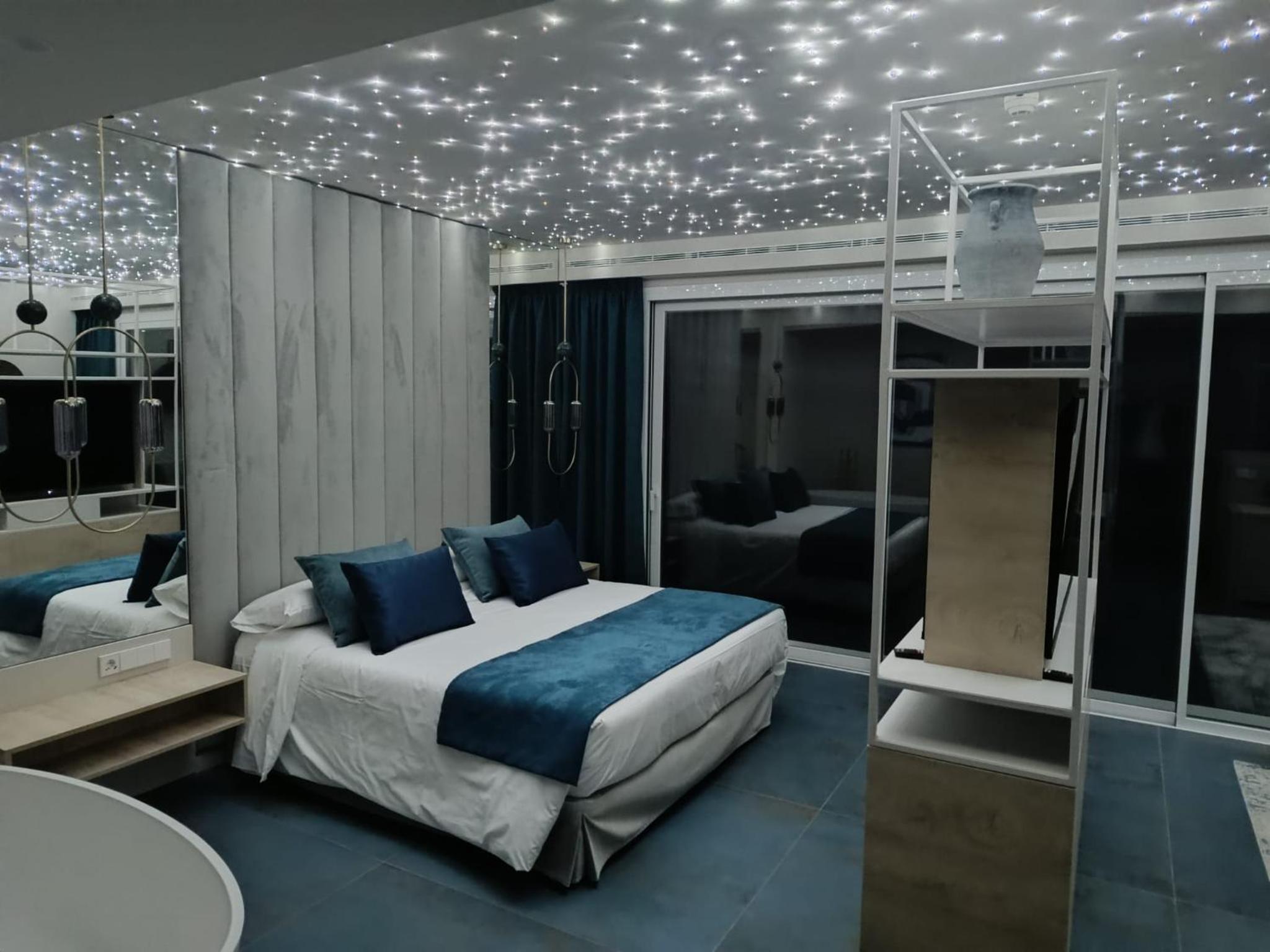 Junior Suite with Sea View photo 2
