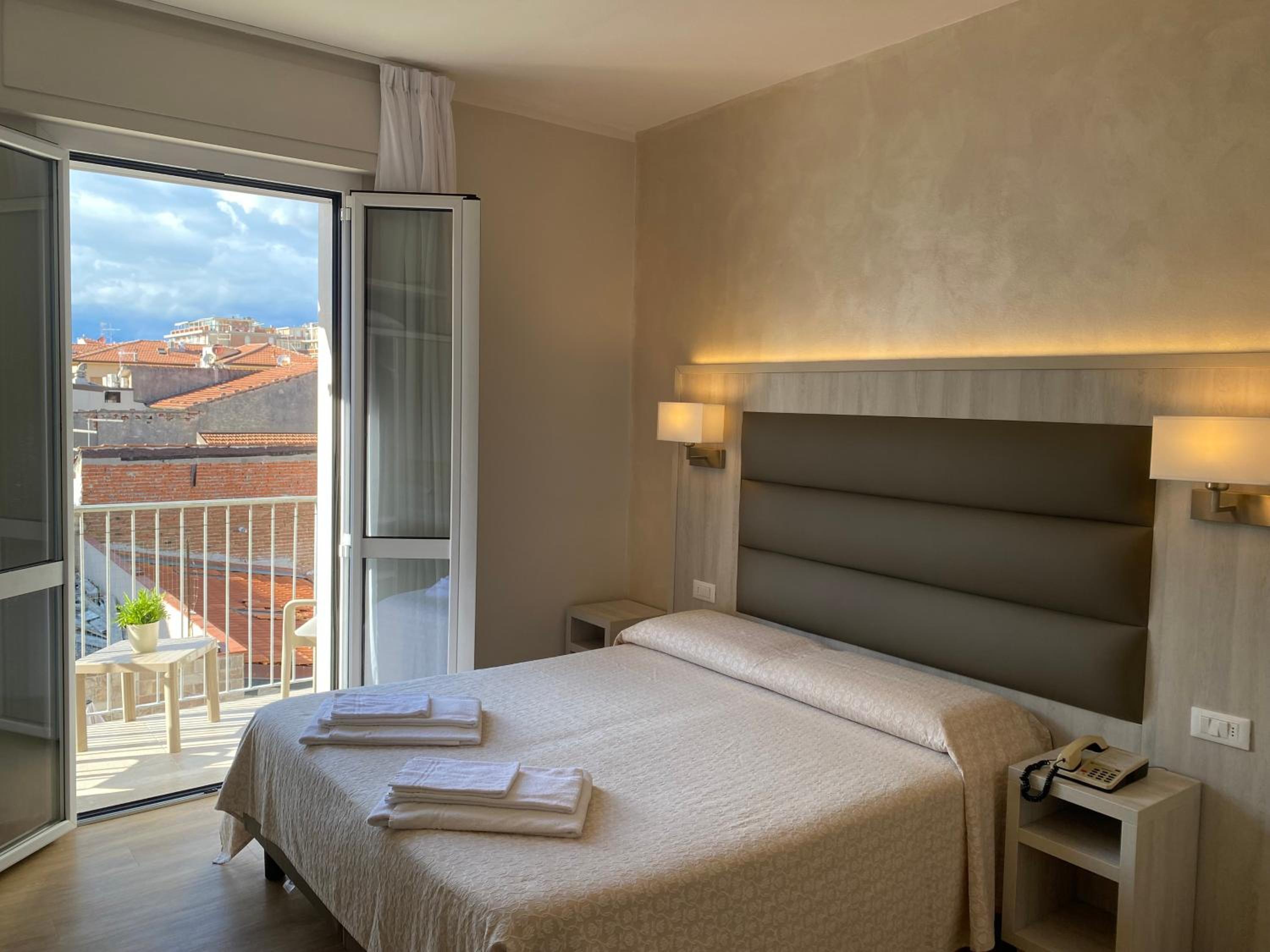 Double Room with Balcony