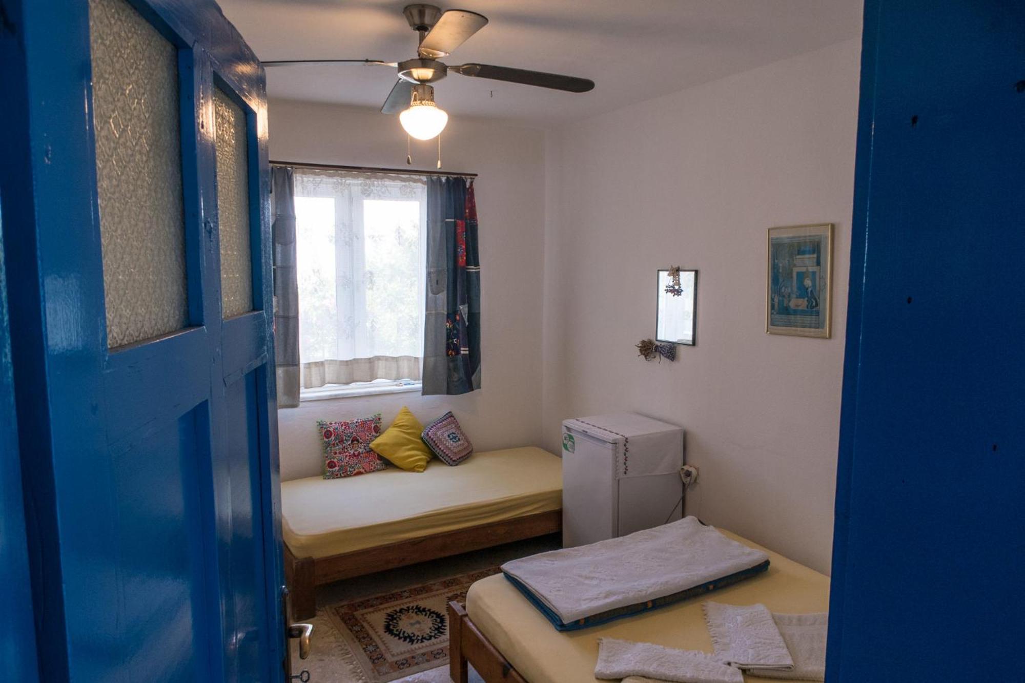 Basic Triple Room
