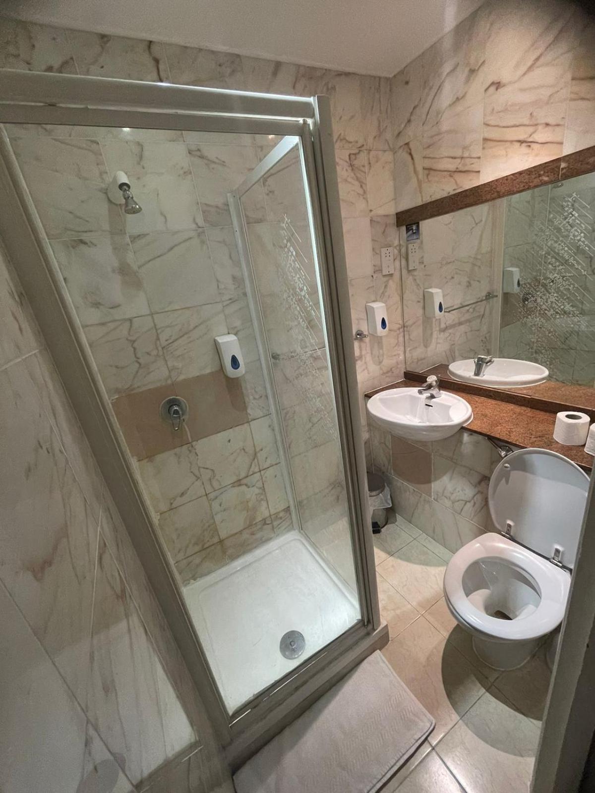 Triple Room With Private Bathroom photo 3