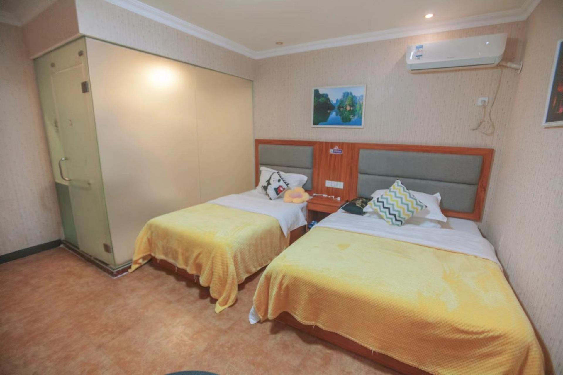 Comfort Triple Room With Shower photo 1