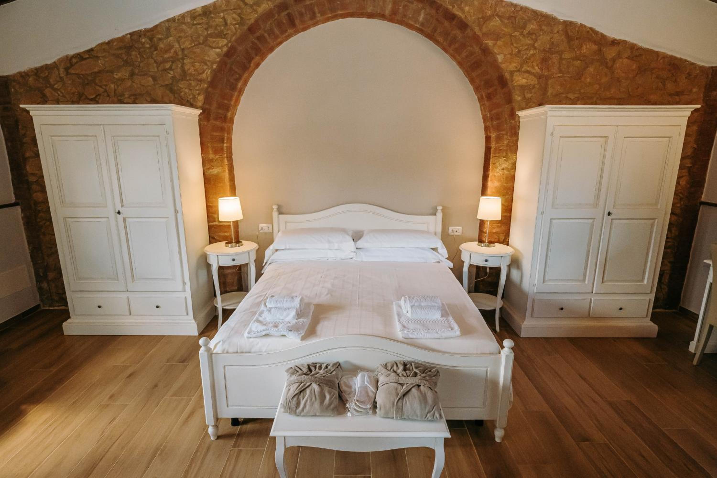 Suite with Garden View photo 1