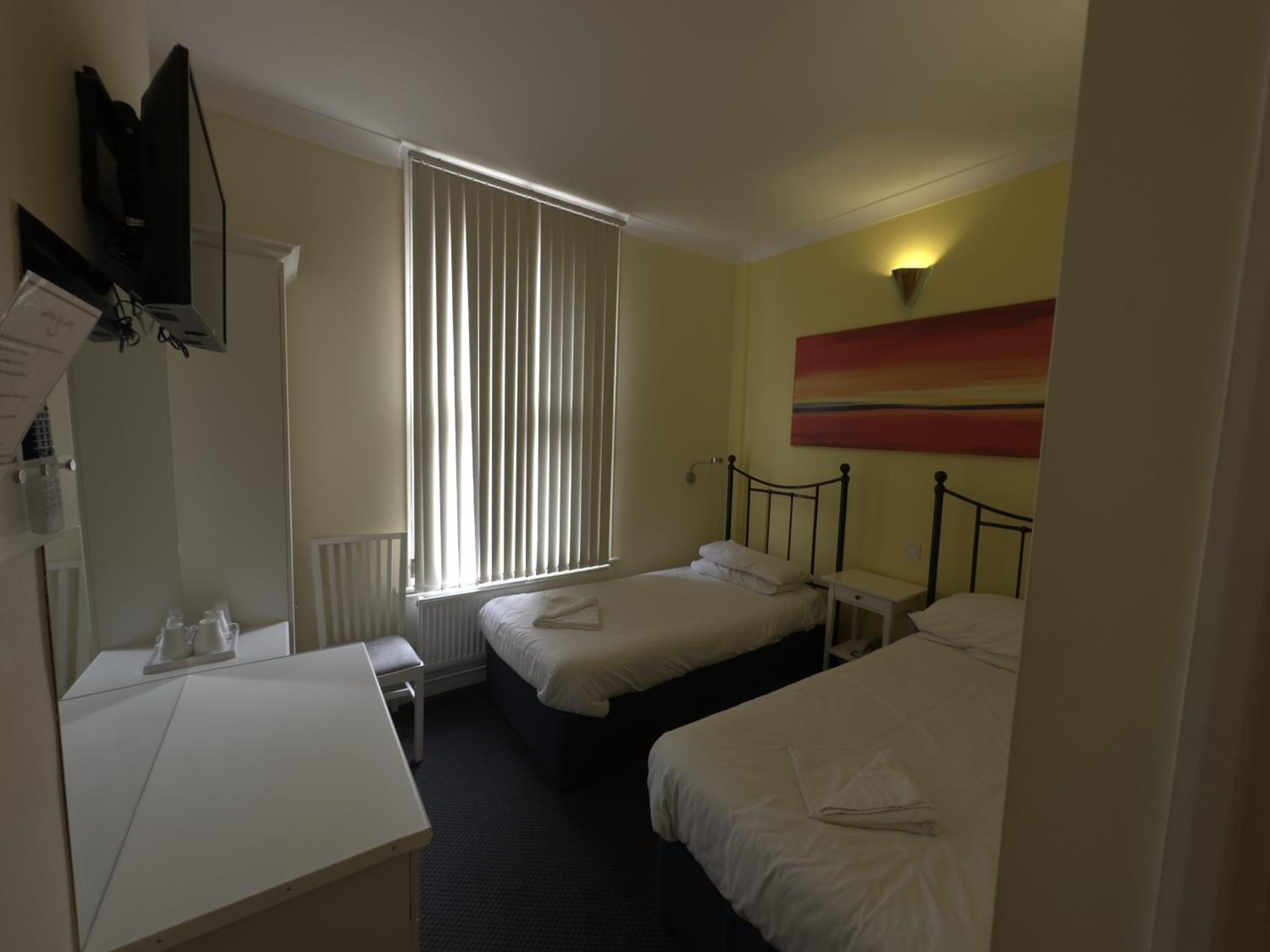 Twin Room photo 2