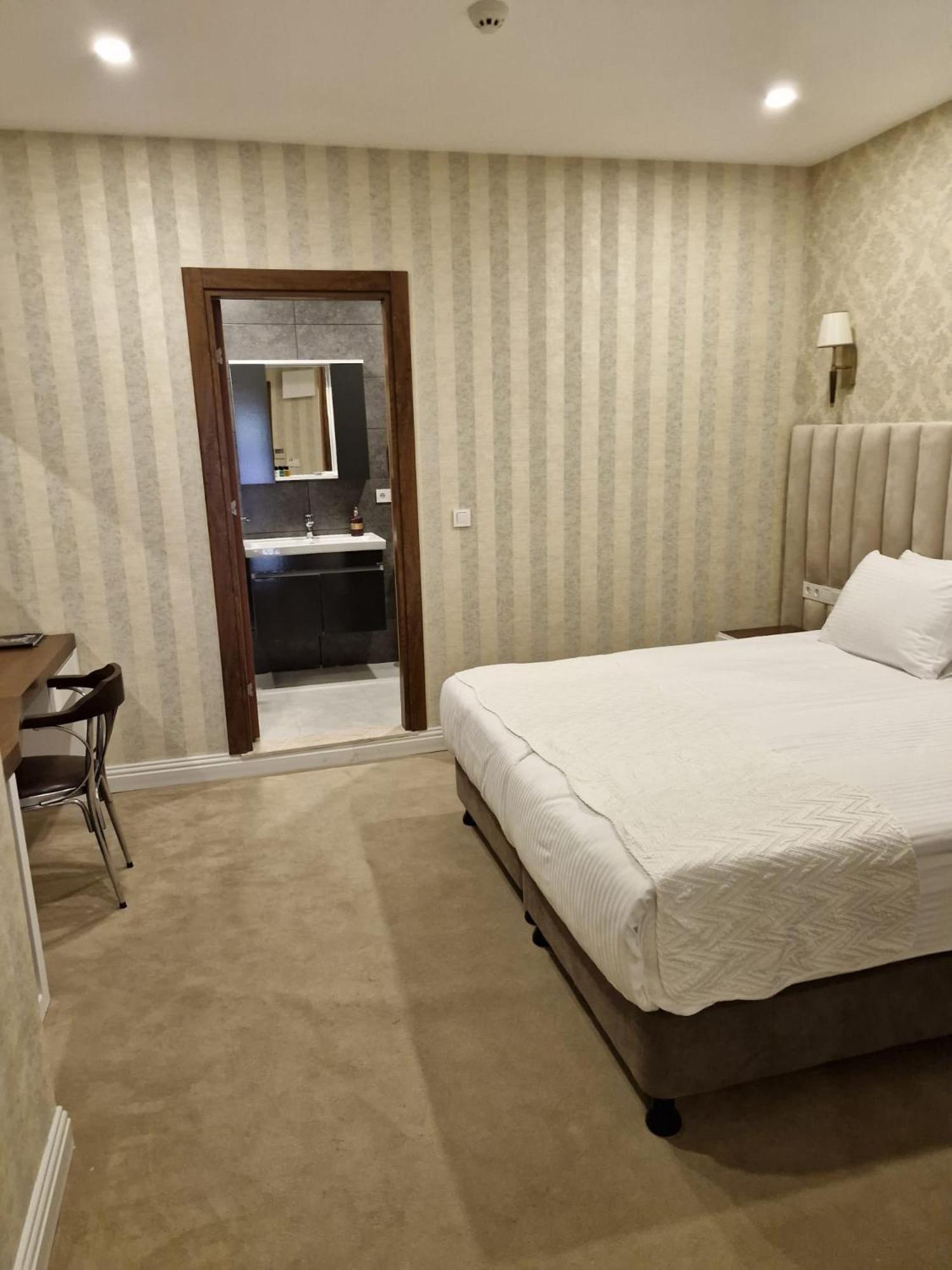 Budget Single Room photo 2