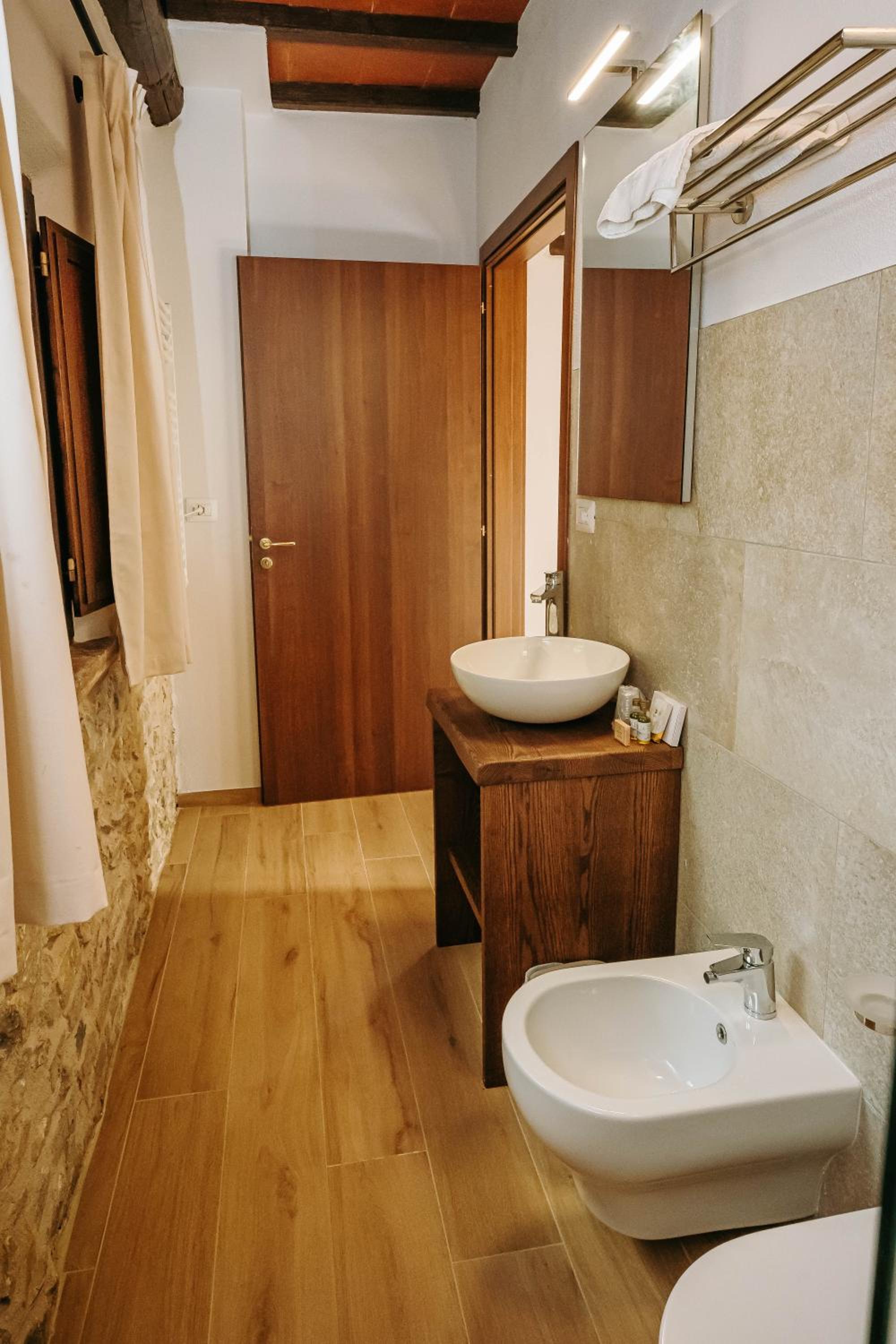 Superior Double Room - Photo 13
