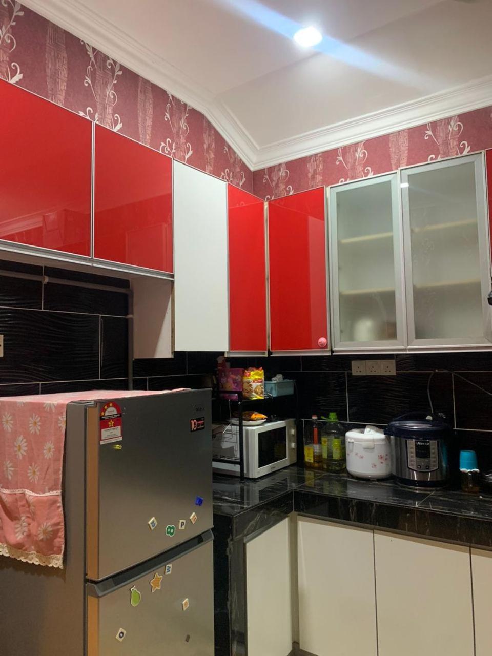 Three-Bedroom House photo 1