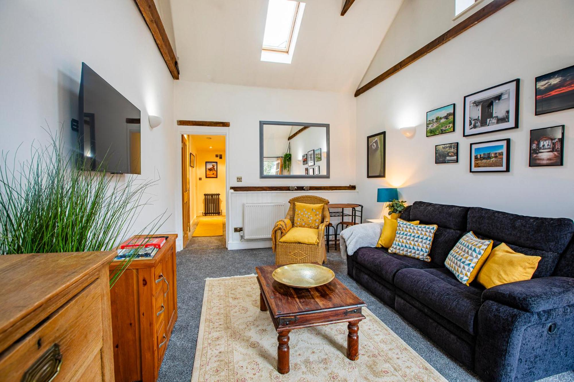 One-Bedroom House photo 1