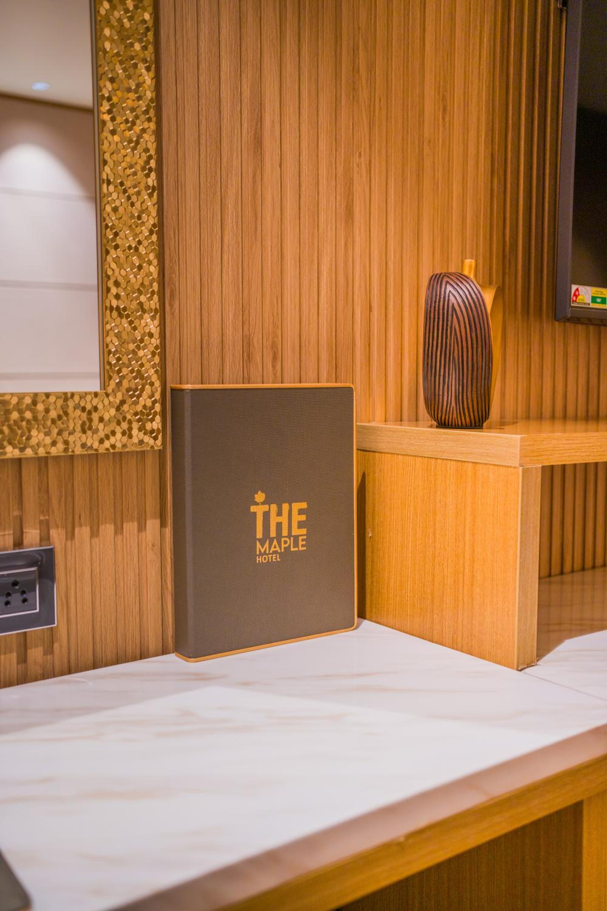 Deluxe Twin Room - Photo 14