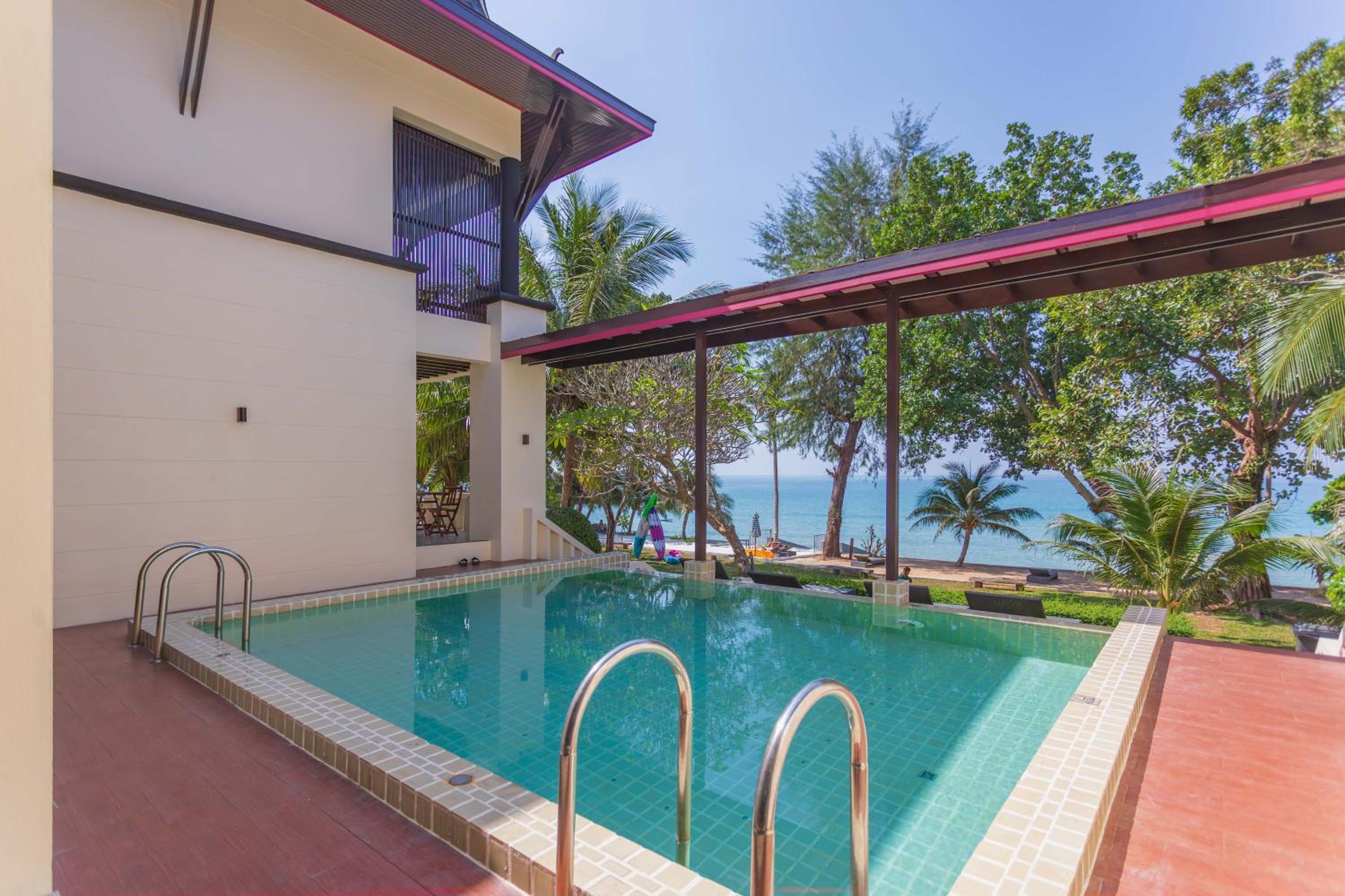 Deluxe Villa
