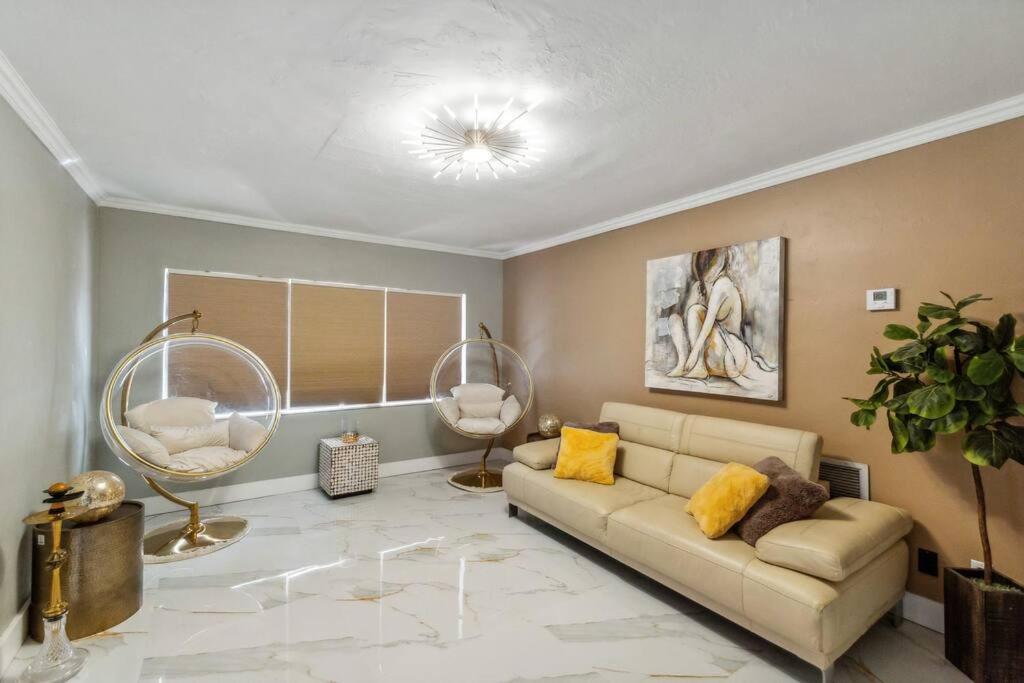 Four-Bedroom House photo 1