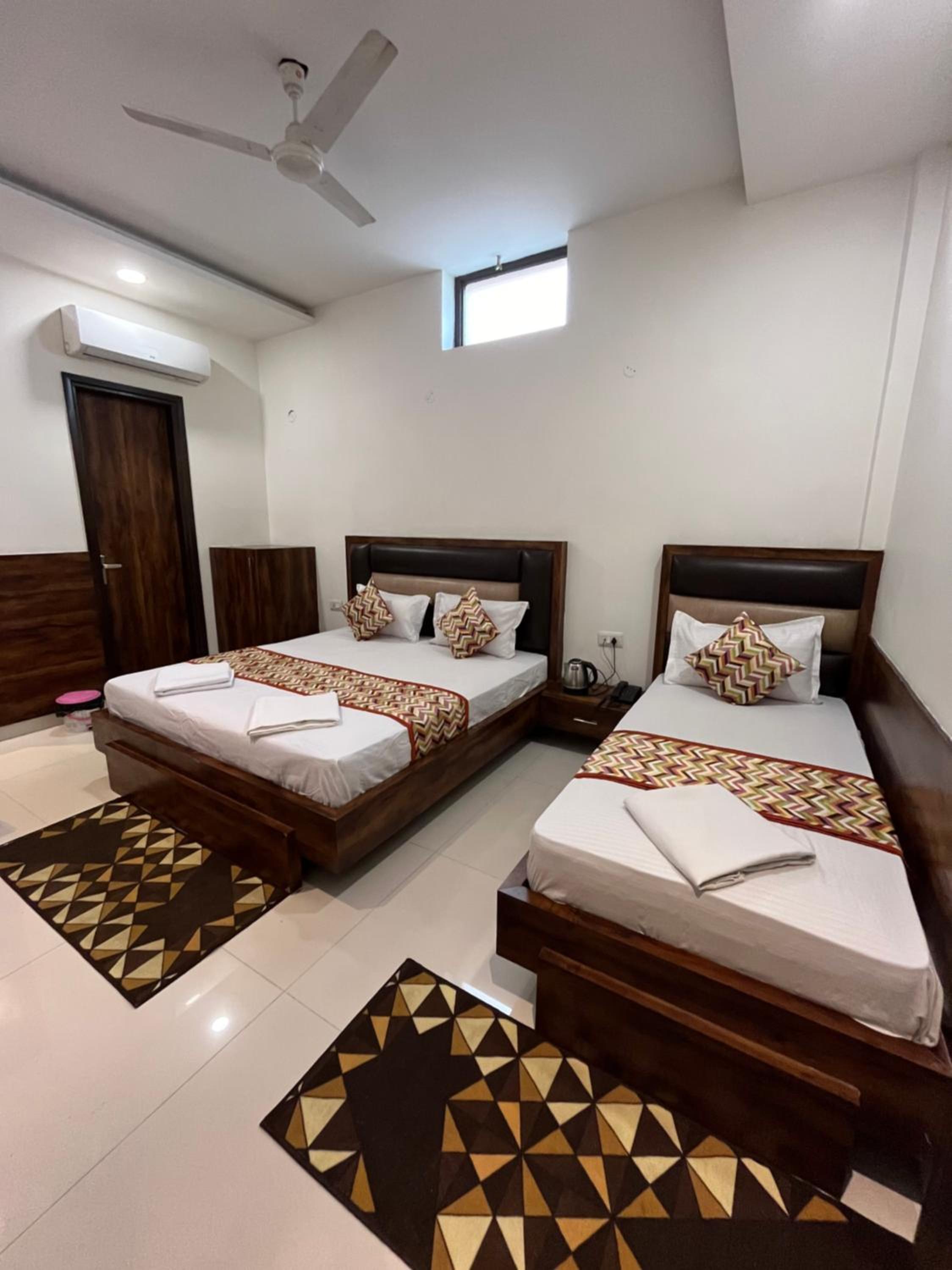 Deluxe Triple Room - Photo 3