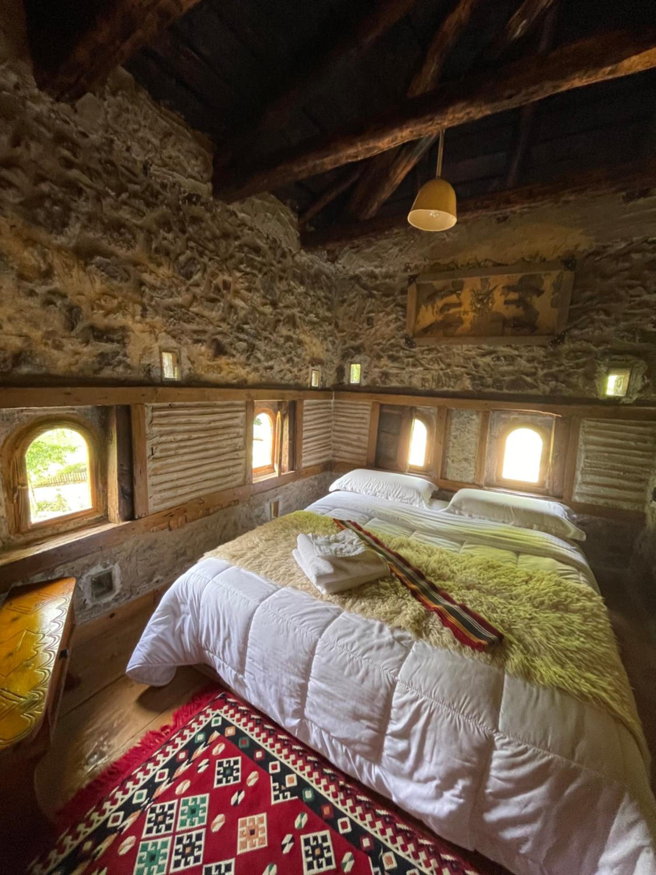 Queen Room with Garden View