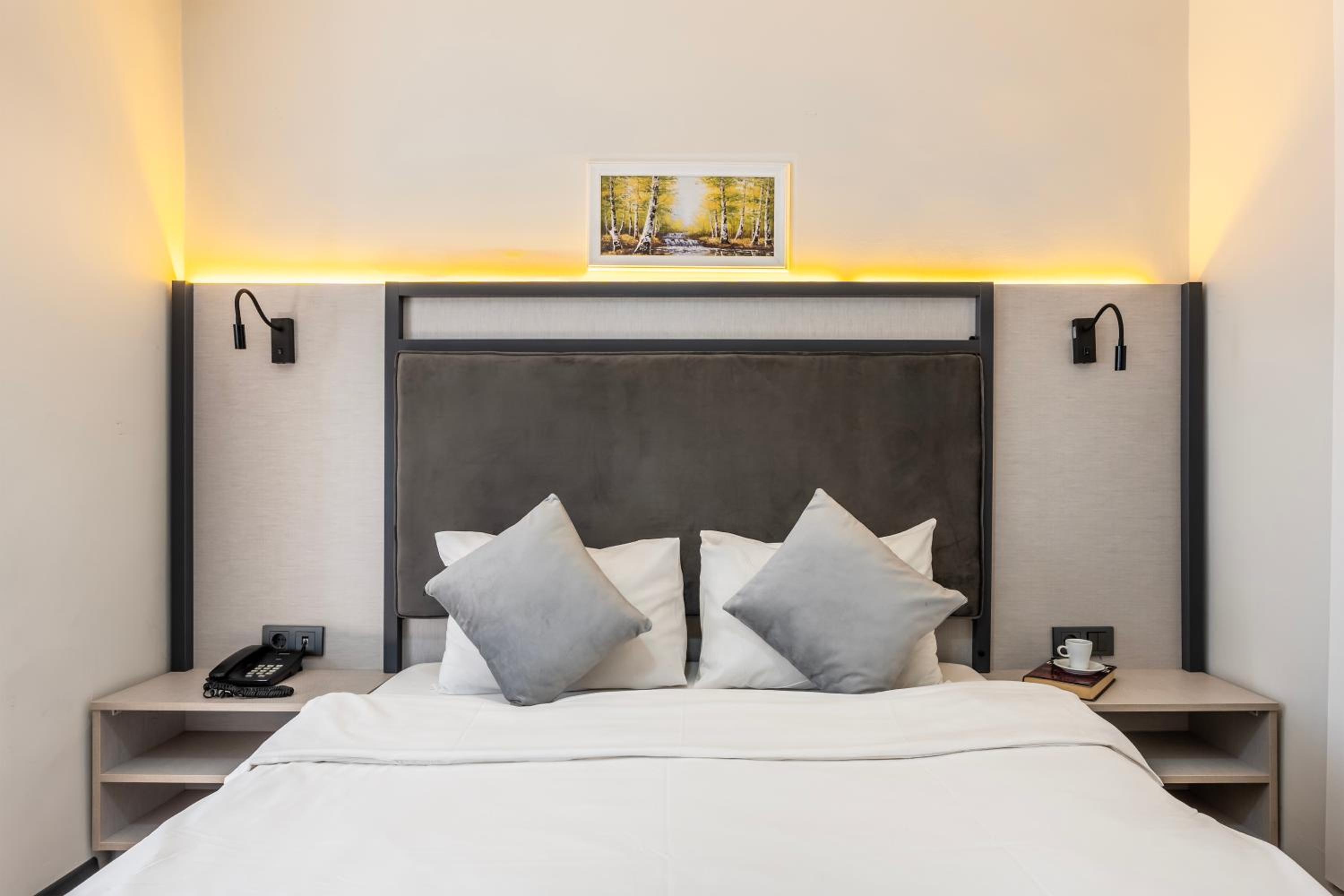 Standard Double Room photo 3
