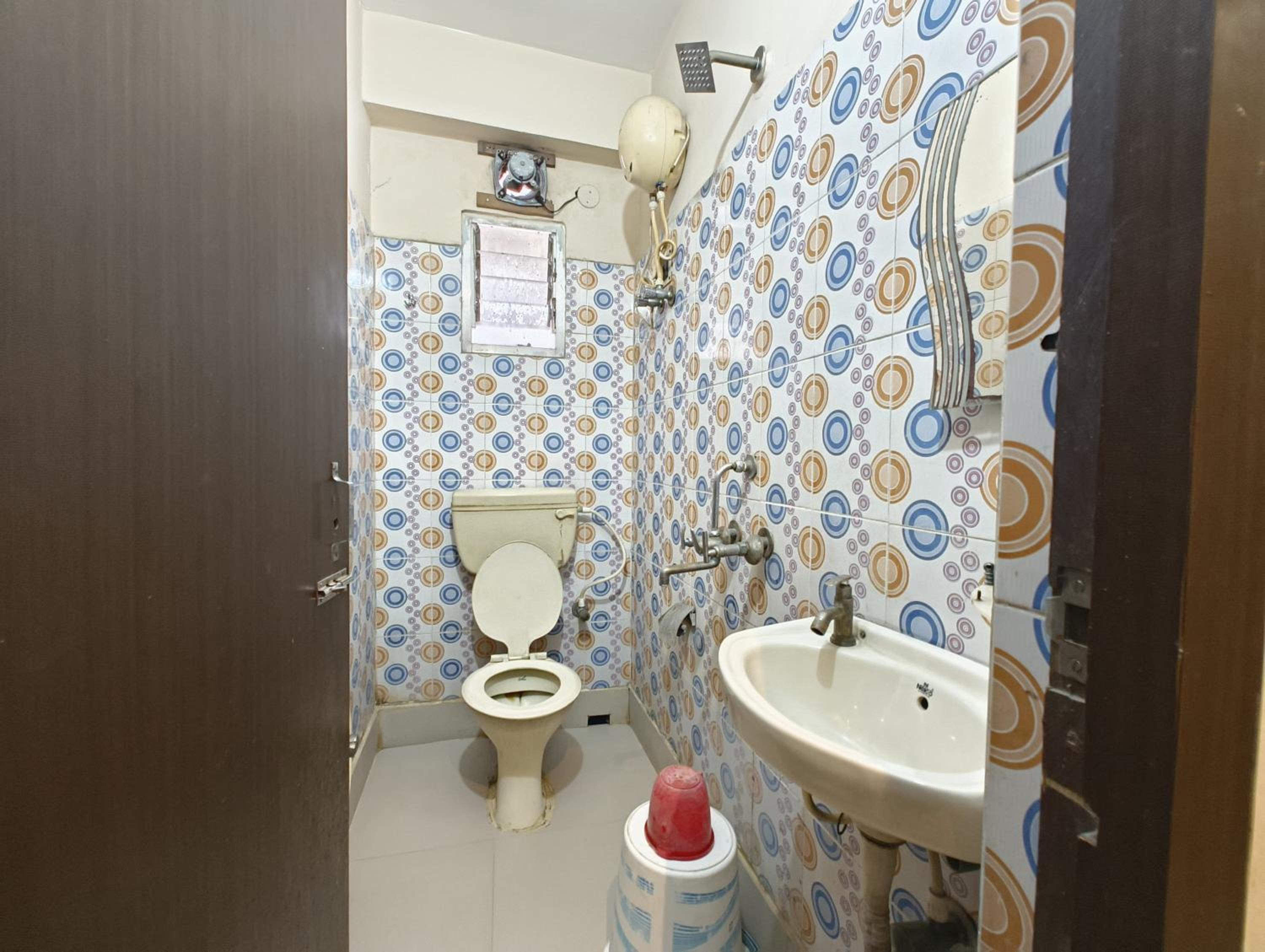 Standard Double Room - Photo 3