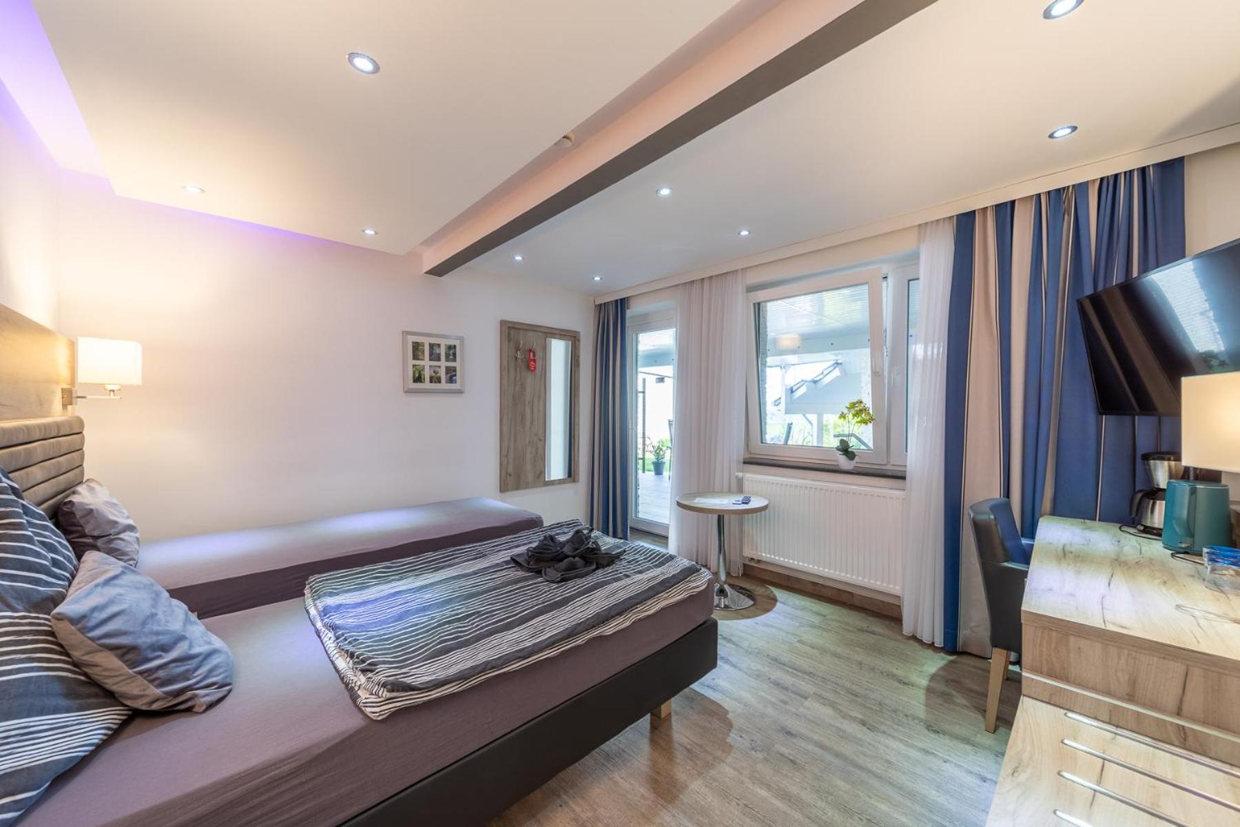 Double Room with Patio