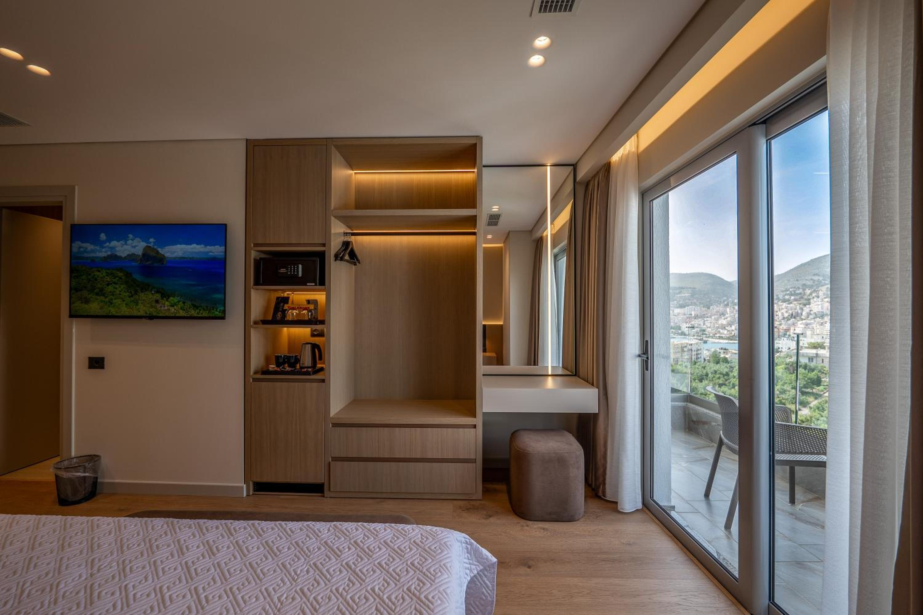 Superior Double Room photo 2