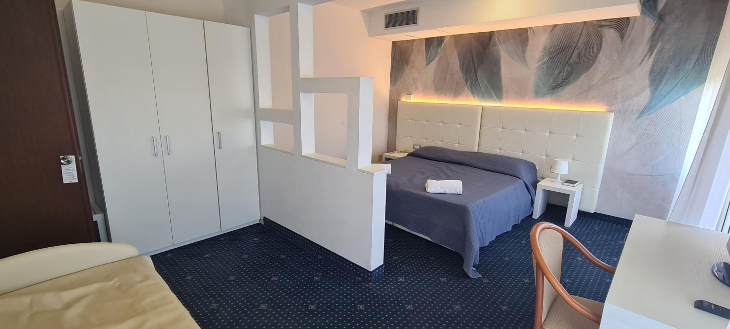 Superior Large Triple Room - Photo 2
