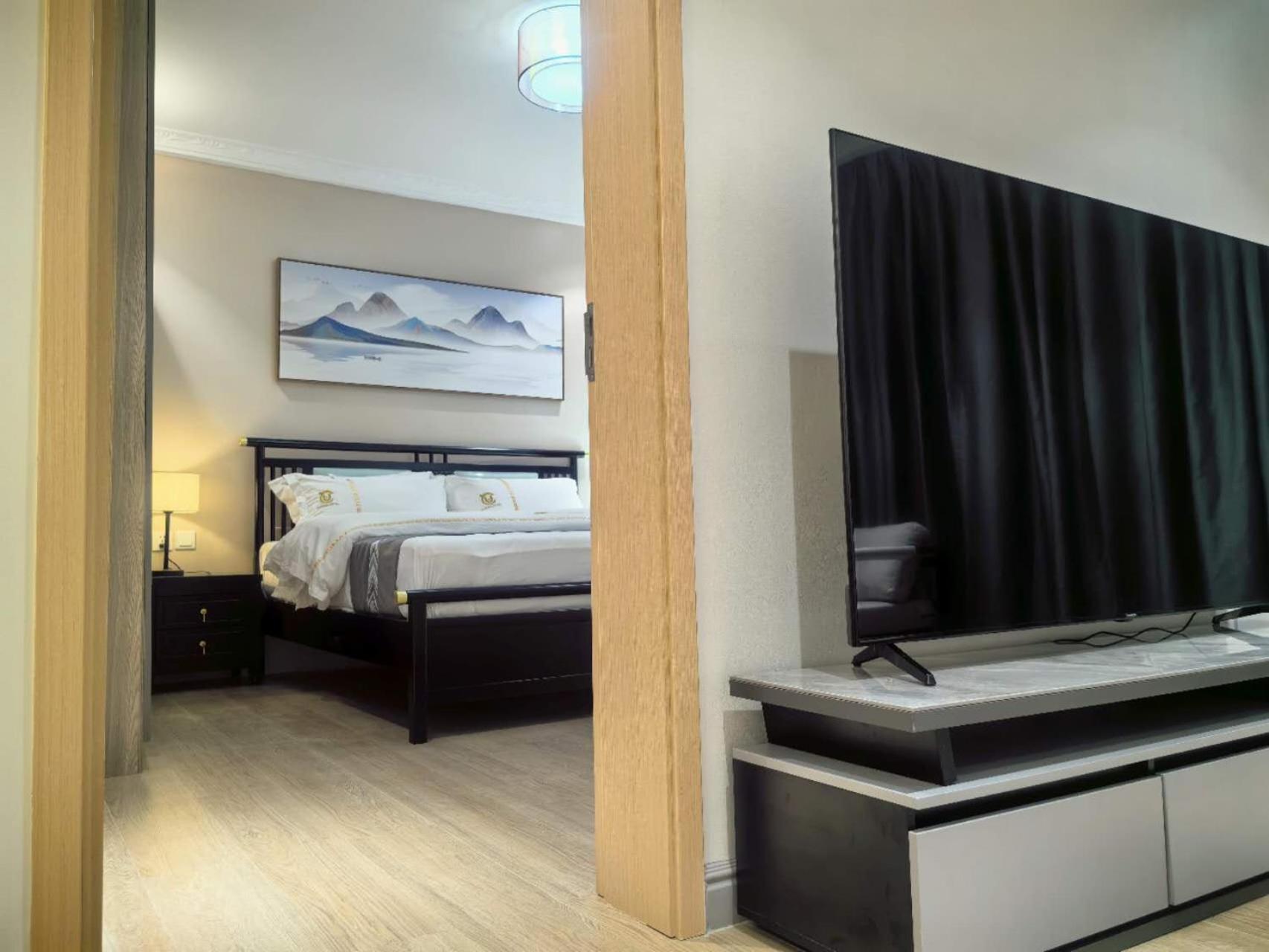 Suite photo 1