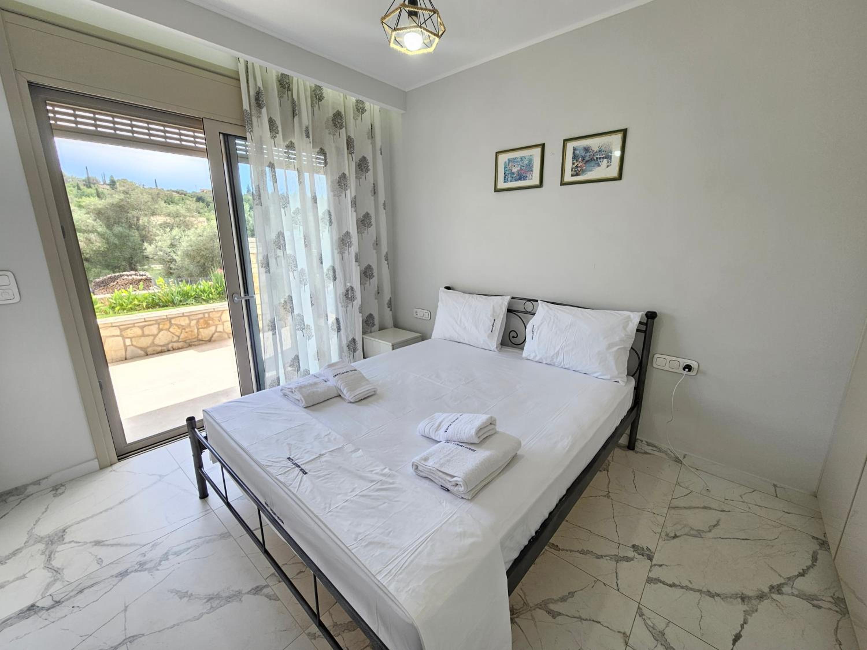 Two-Bedroom Apartment With Mountain View