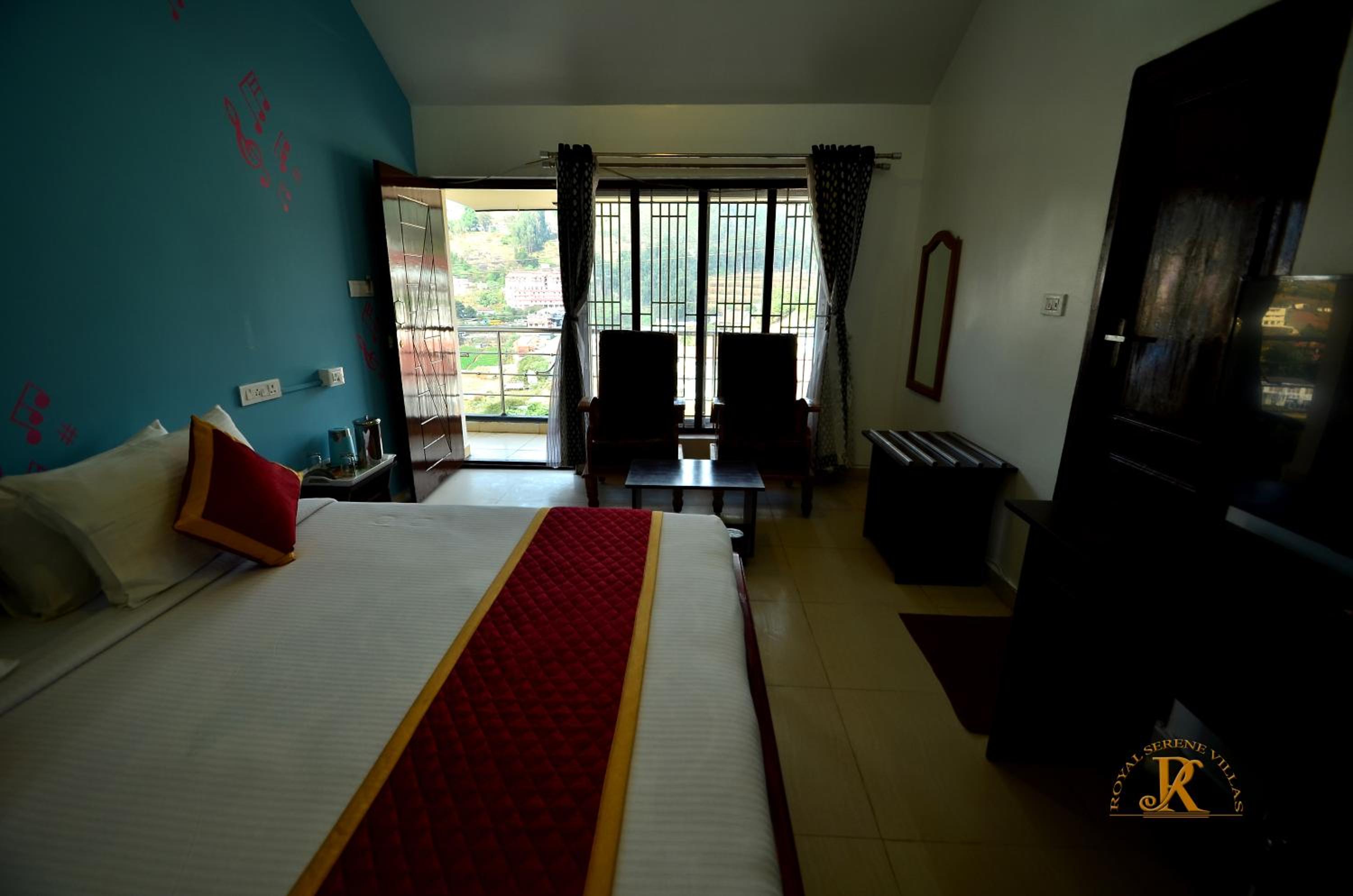 King Room with Mountain View photo 1