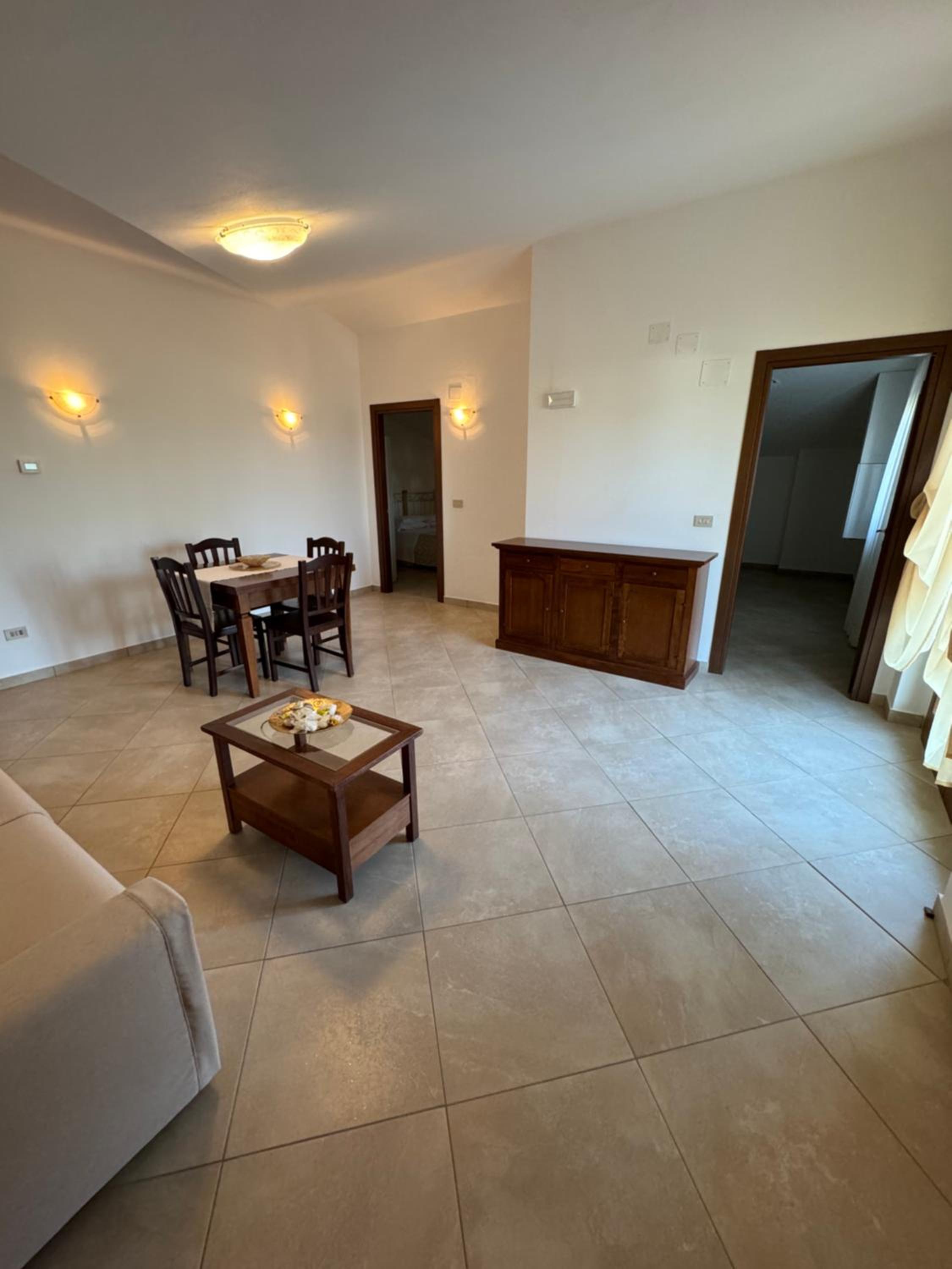 One-Bedroom House photo 1