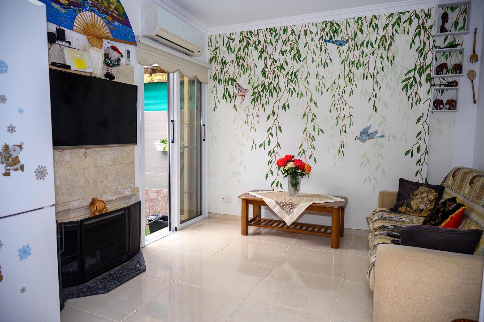 Three-Bedroom Apartment - Photo 6