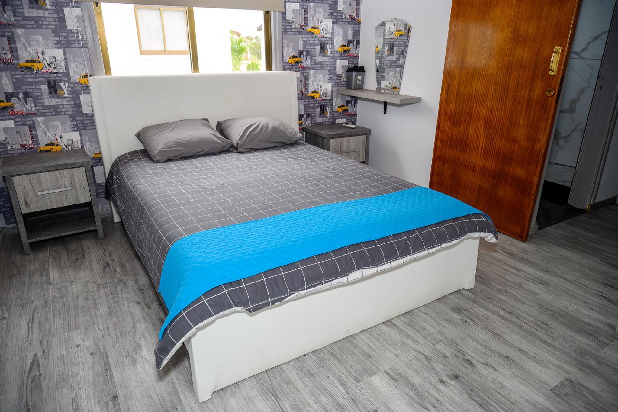 Three-Bedroom Apartment - Photo 18