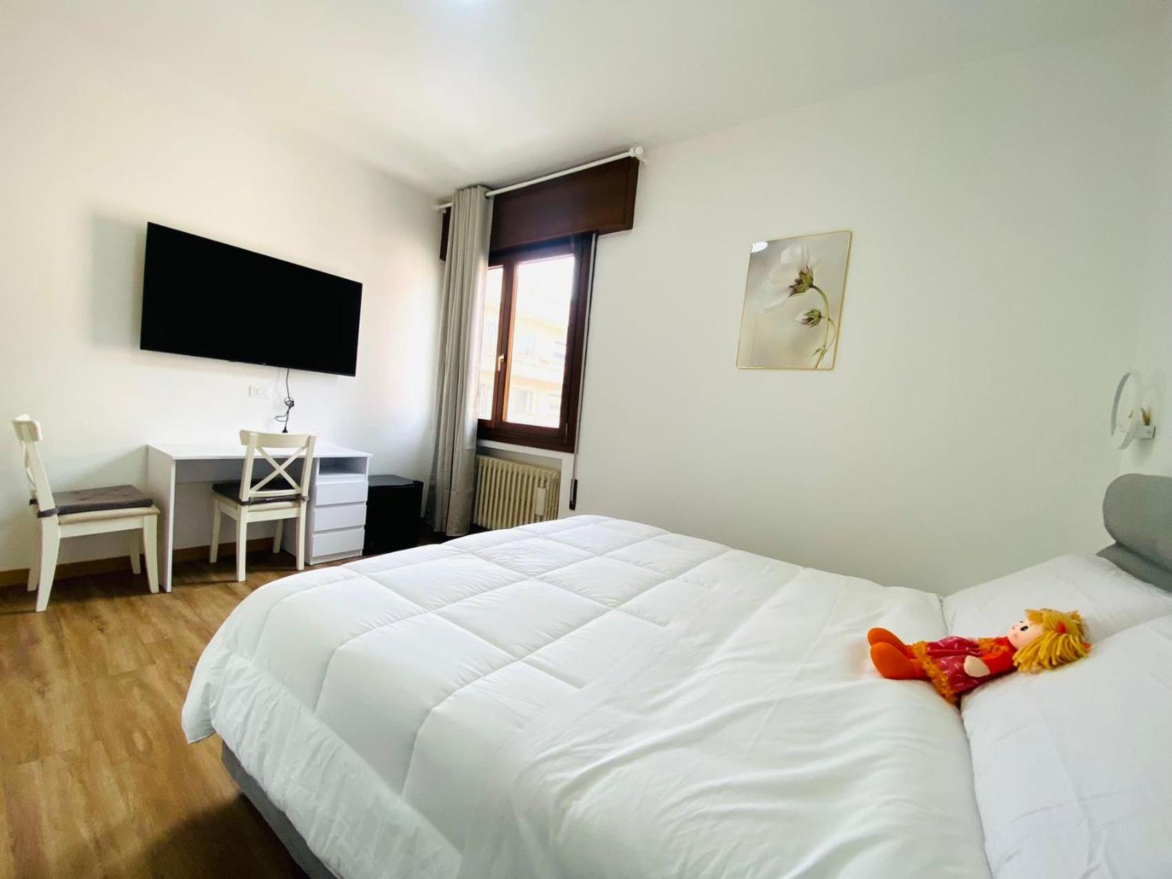Double Room with Private Bathroom photo 1