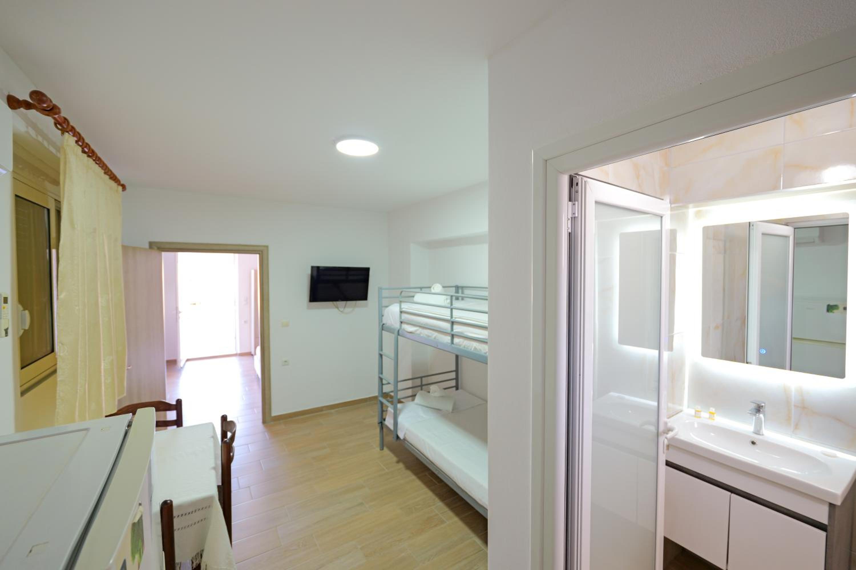 Apartment - Ground Floor photo 1