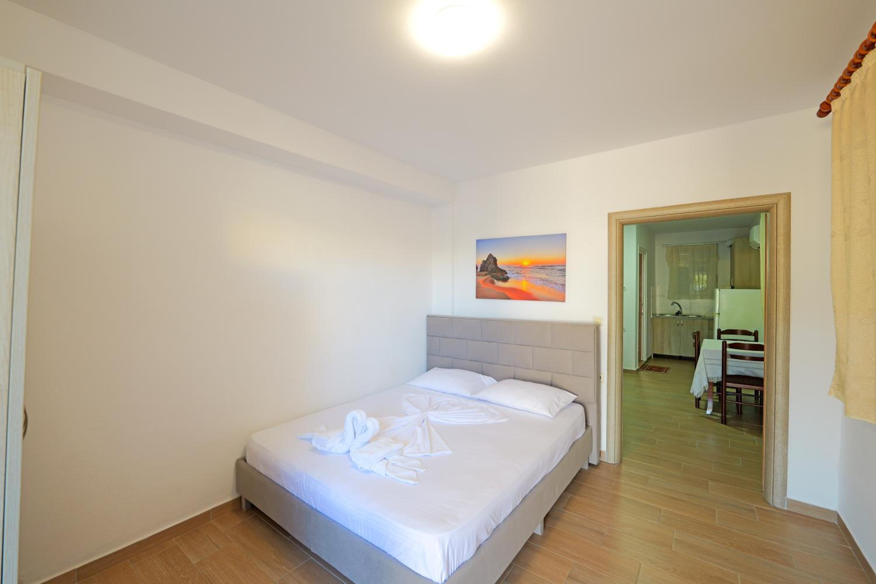 Apartment - Ground Floor photo 3