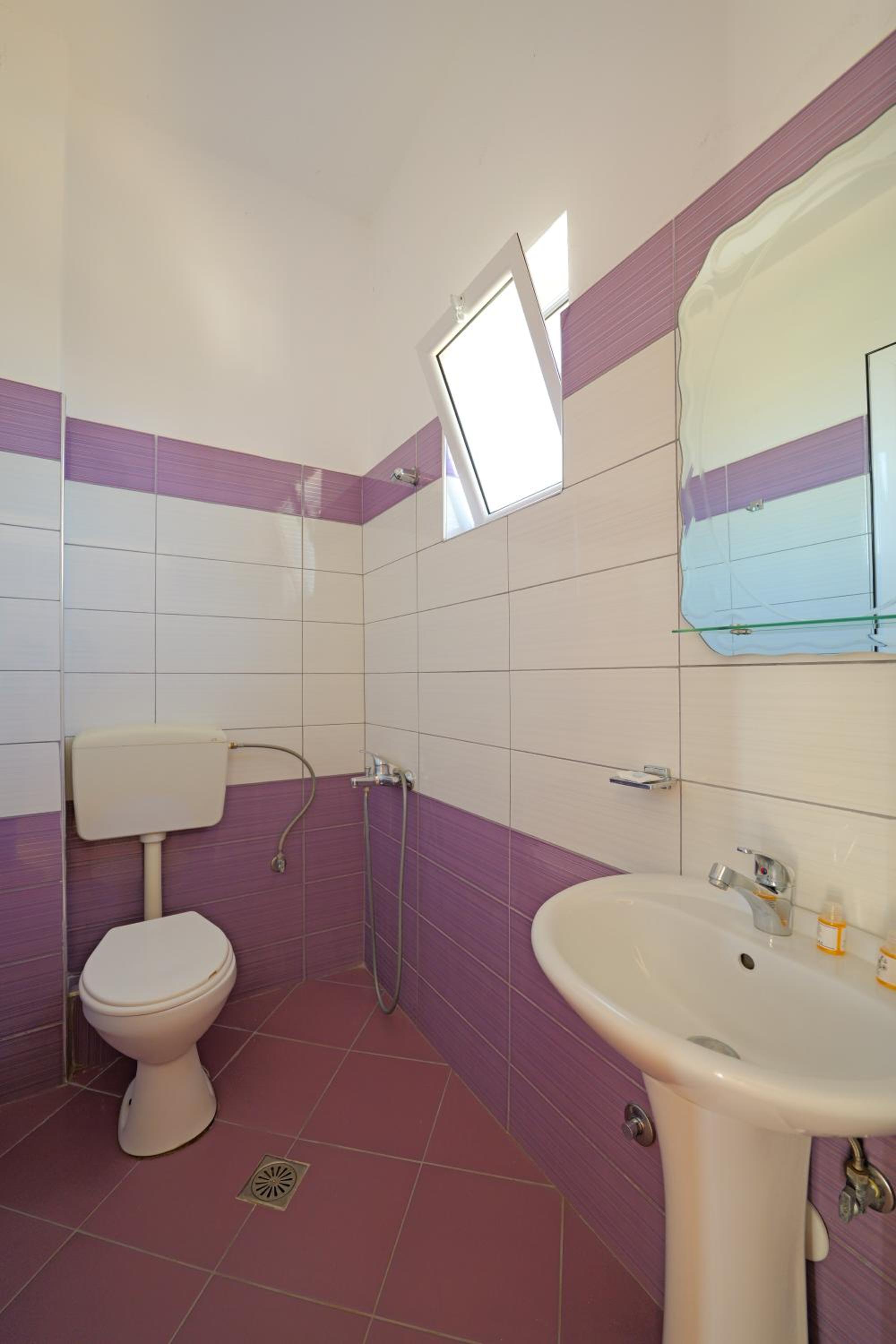 Studio Apartment photo 3