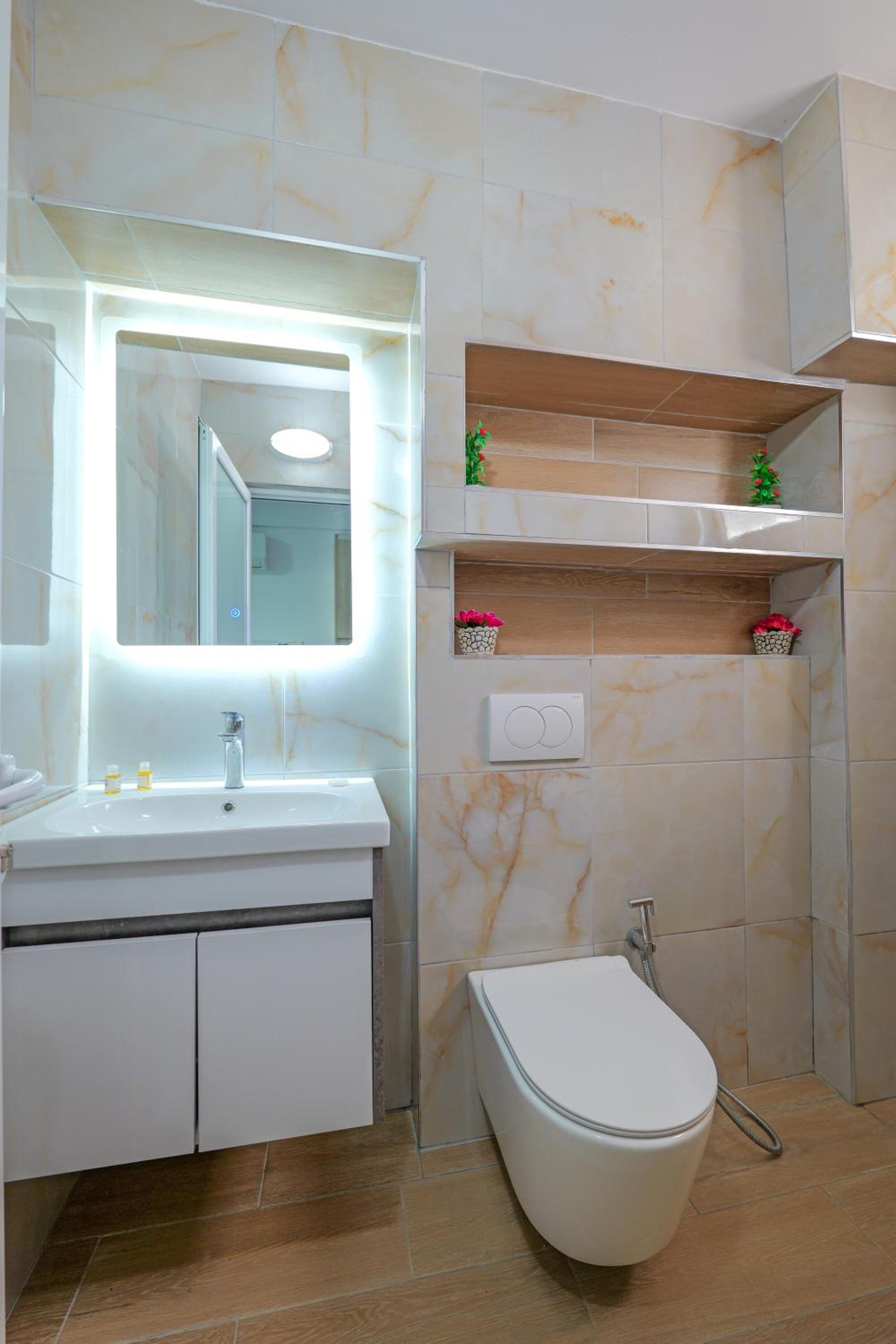 Apartment - Ground Floor photo 3