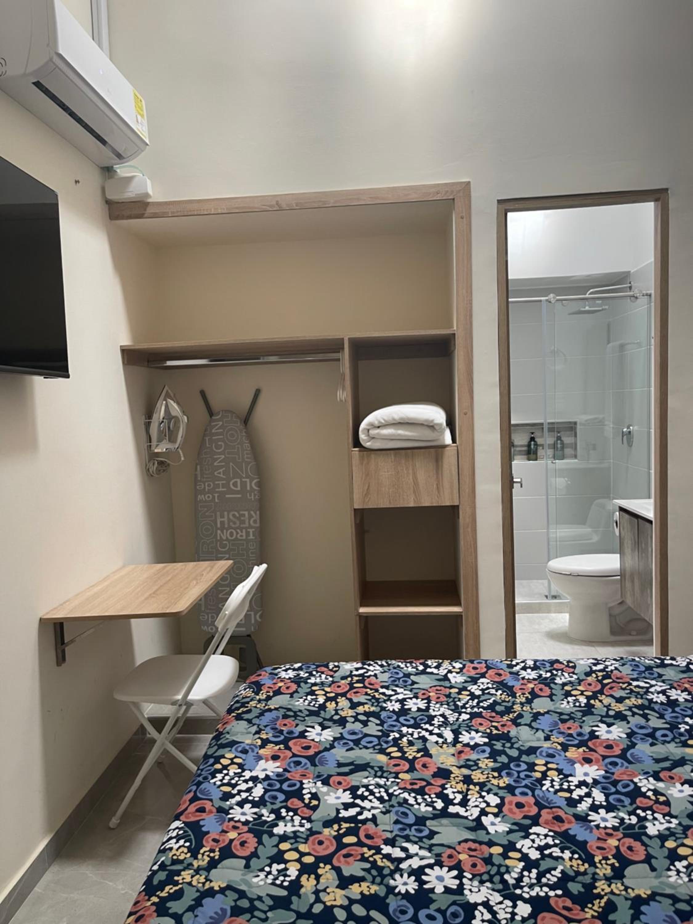 Large Double Room photo 2