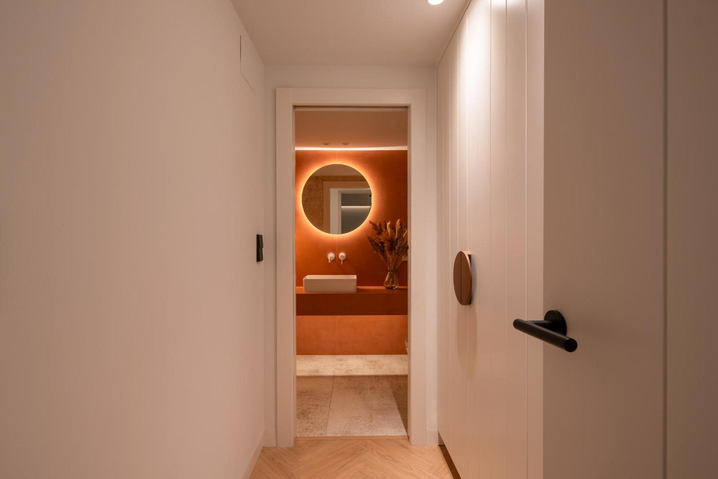 Apartment with City View