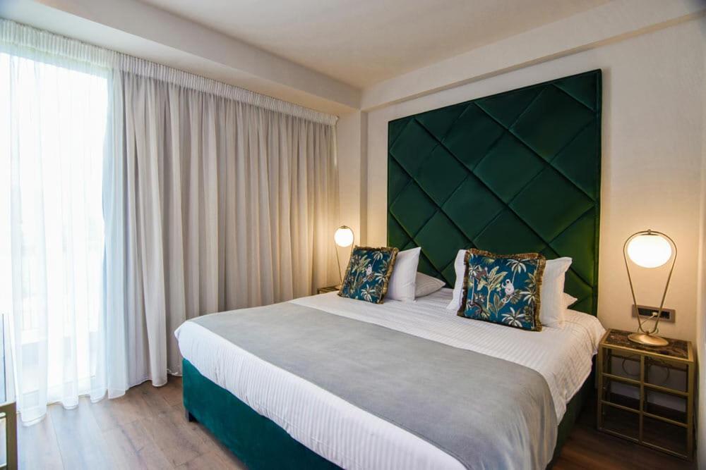Double or Twin Room with Balcony photo 2