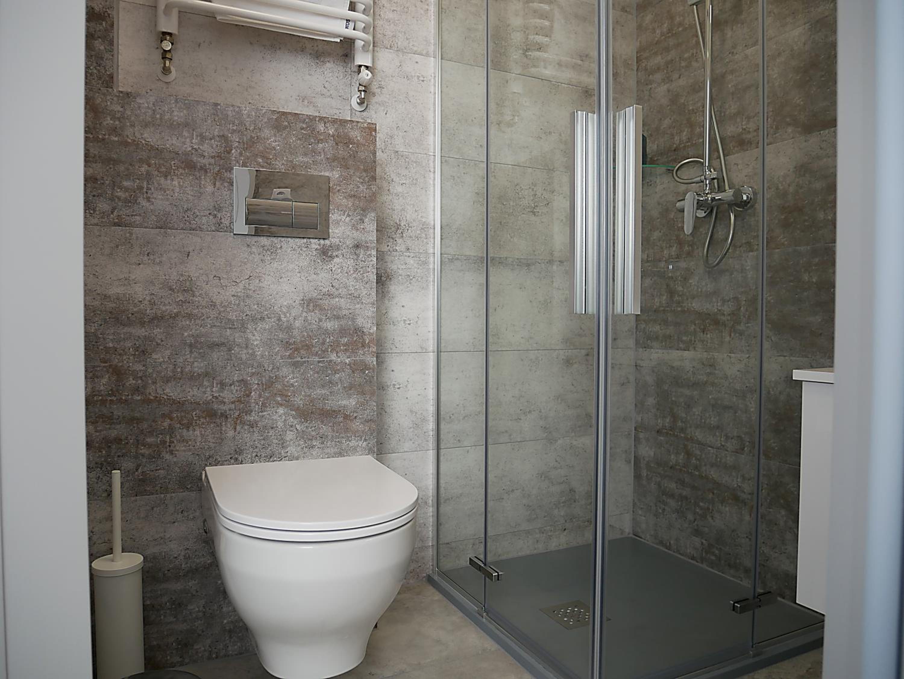 Single Room with Private Bathroom photo 2